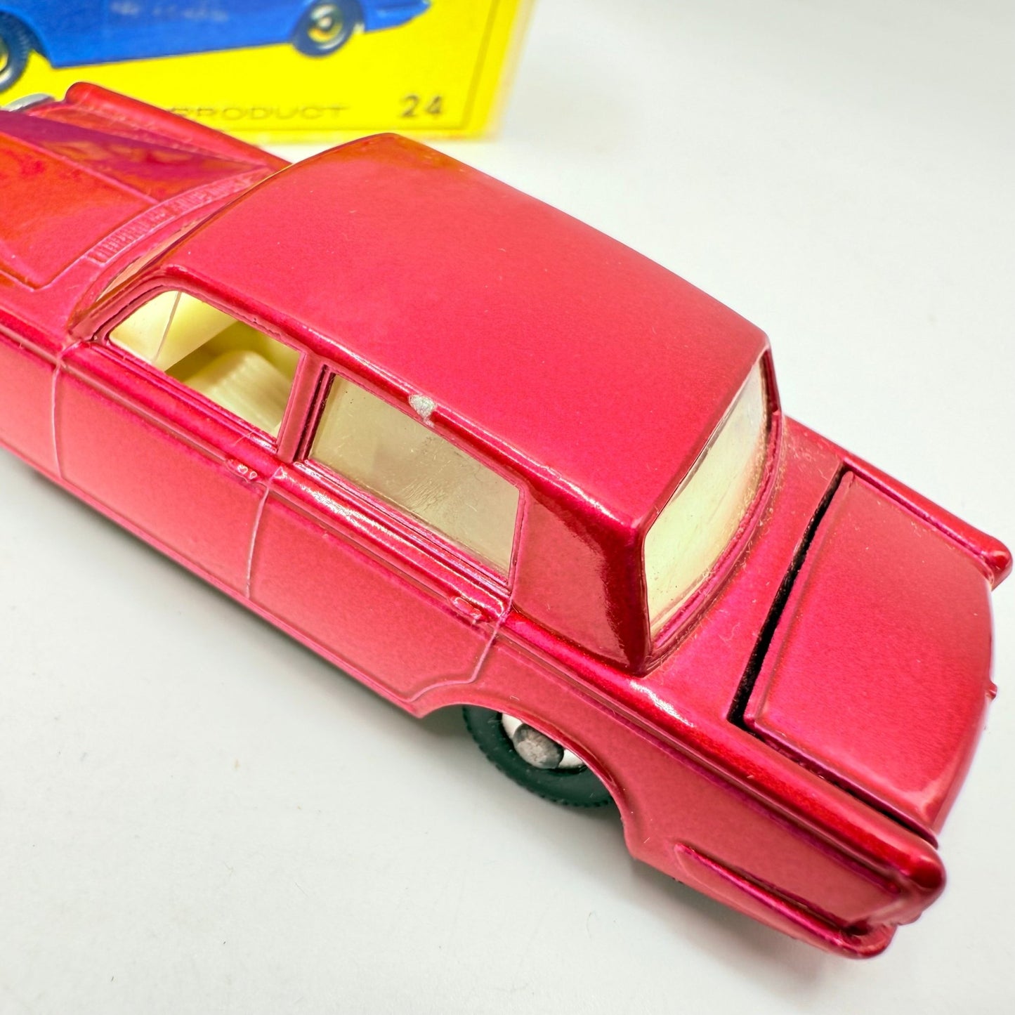 Matchbox Lesney 24c Rolls Royce Silver Shadow - Magic Matchbox