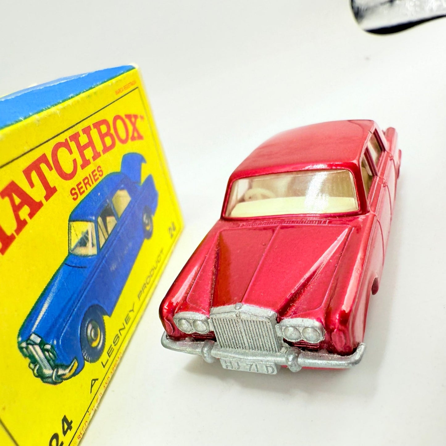 Matchbox Lesney 24c Rolls Royce Silver Shadow - Magic Matchbox