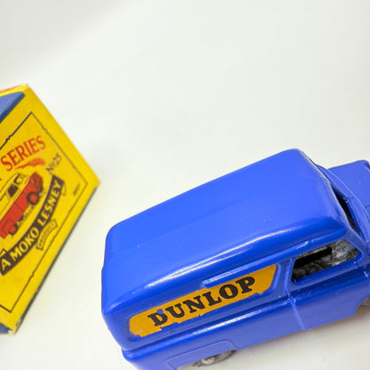 Matchbox Lesney 25a Bedford Dunlop Van MW - Magic Matchbox