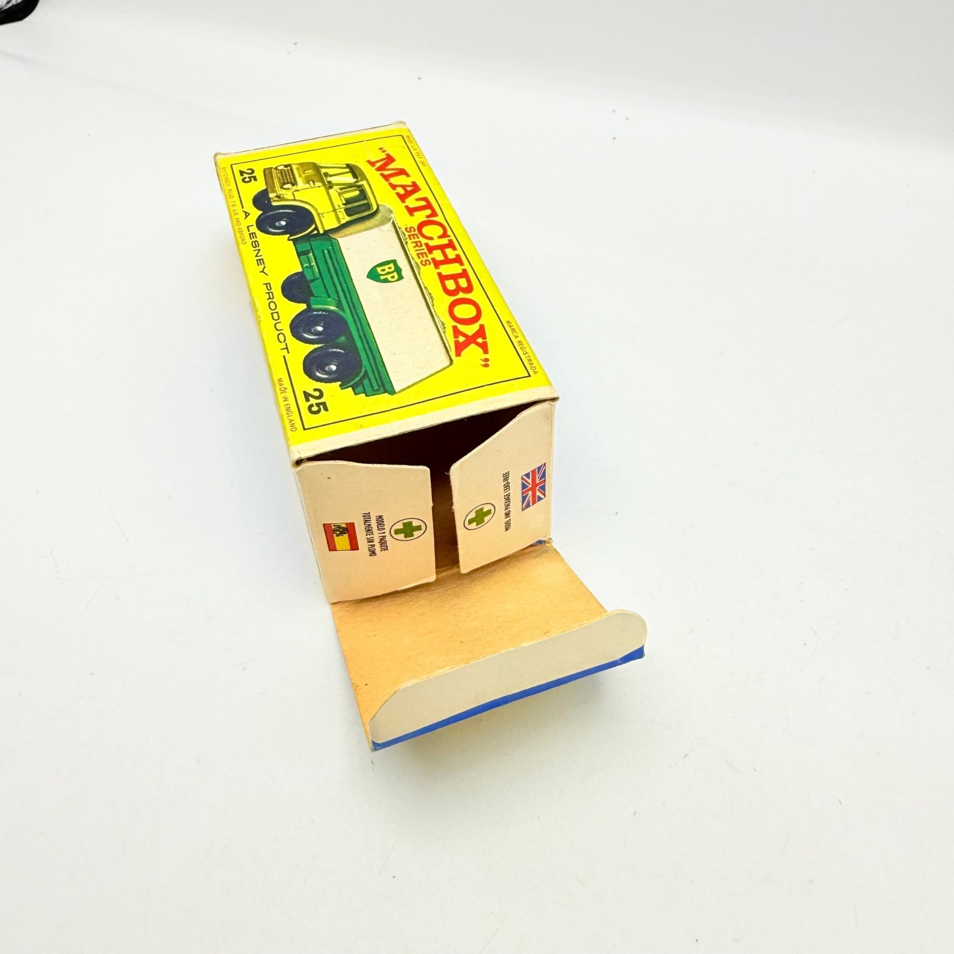 Matchbox Lesney 25c BP Tanker - Magic Matchbox