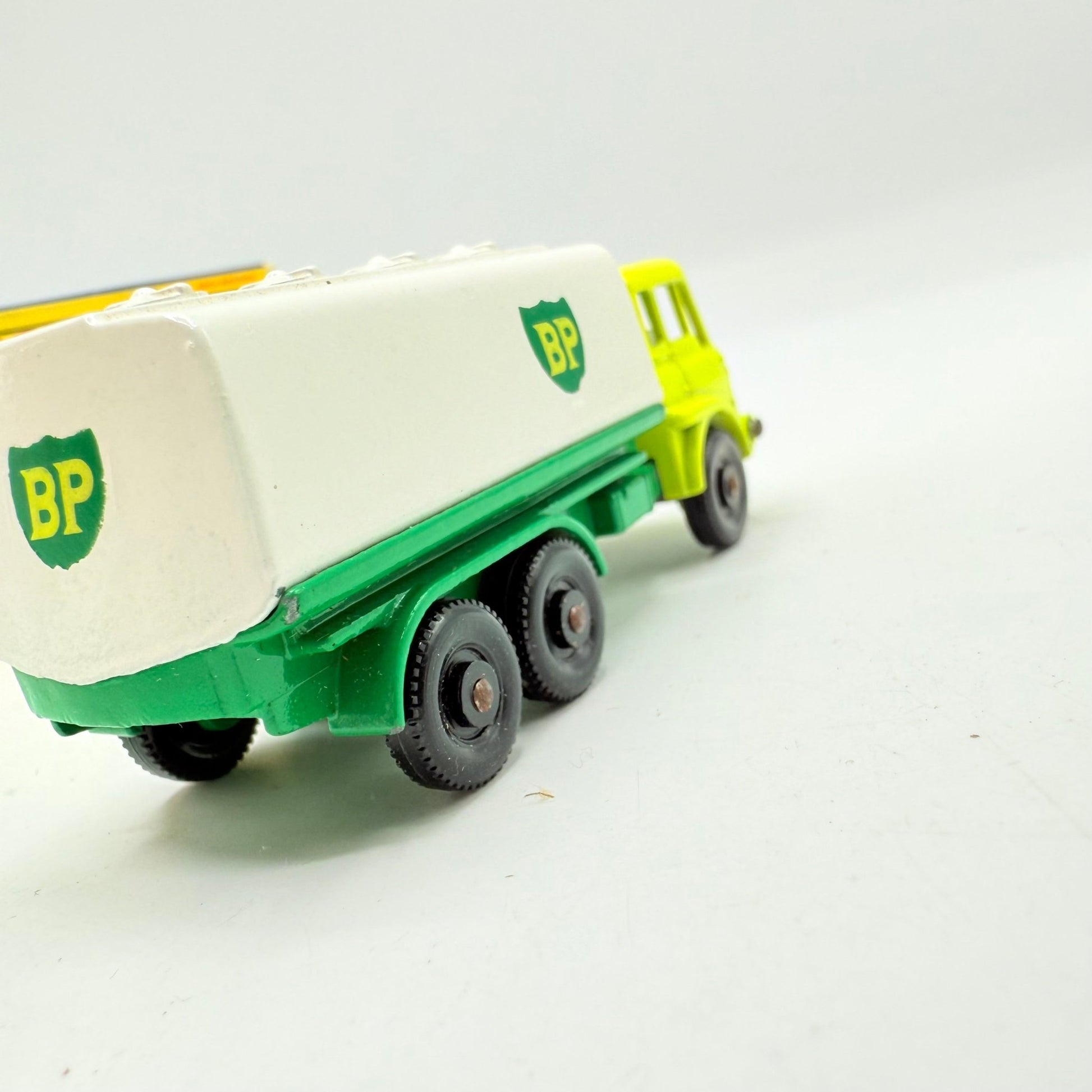 Matchbox Lesney 25c BP Tanker - Magic Matchbox