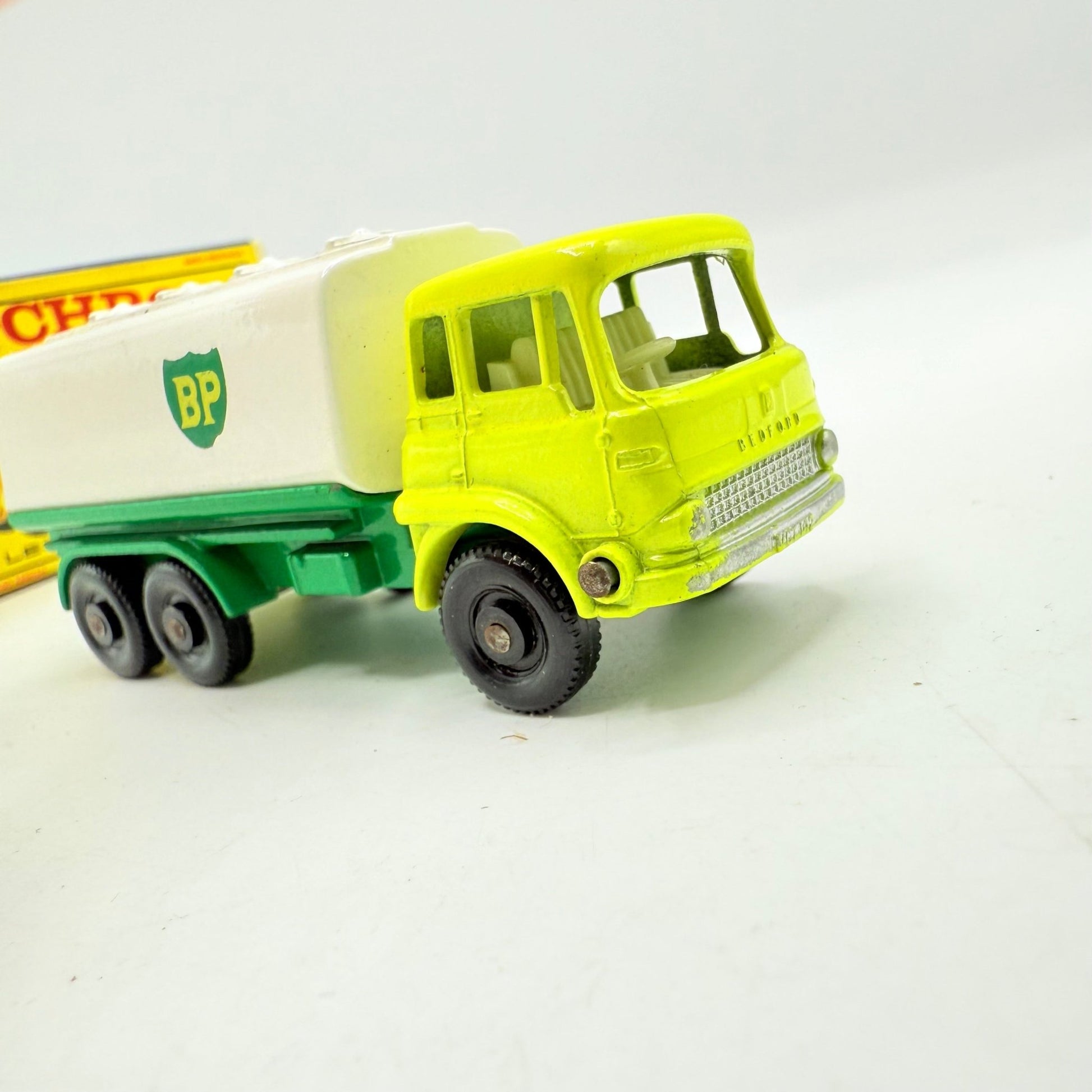 Matchbox Lesney 25c BP Tanker - Magic Matchbox