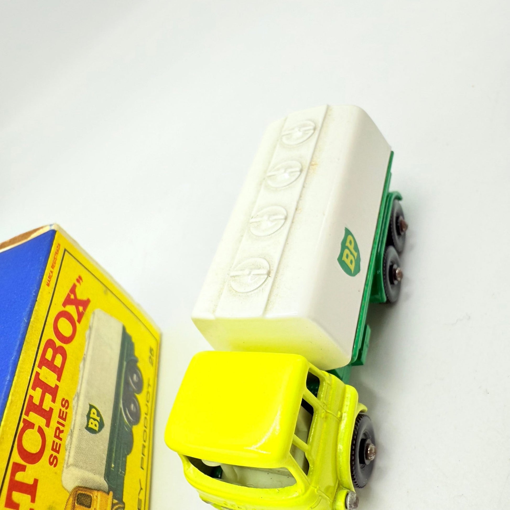 Matchbox Lesney 25c BP Tanker - Magic Matchbox