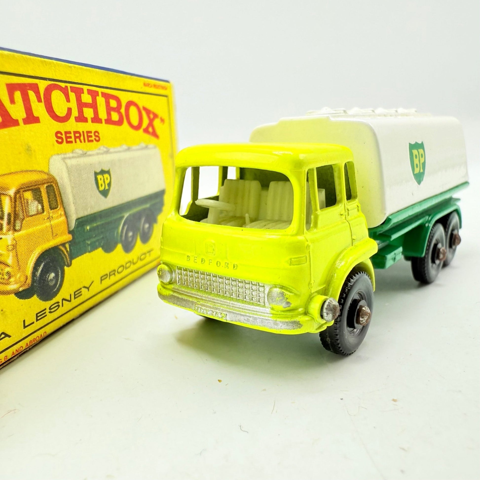 Matchbox Lesney 25c BP Tanker - Magic Matchbox