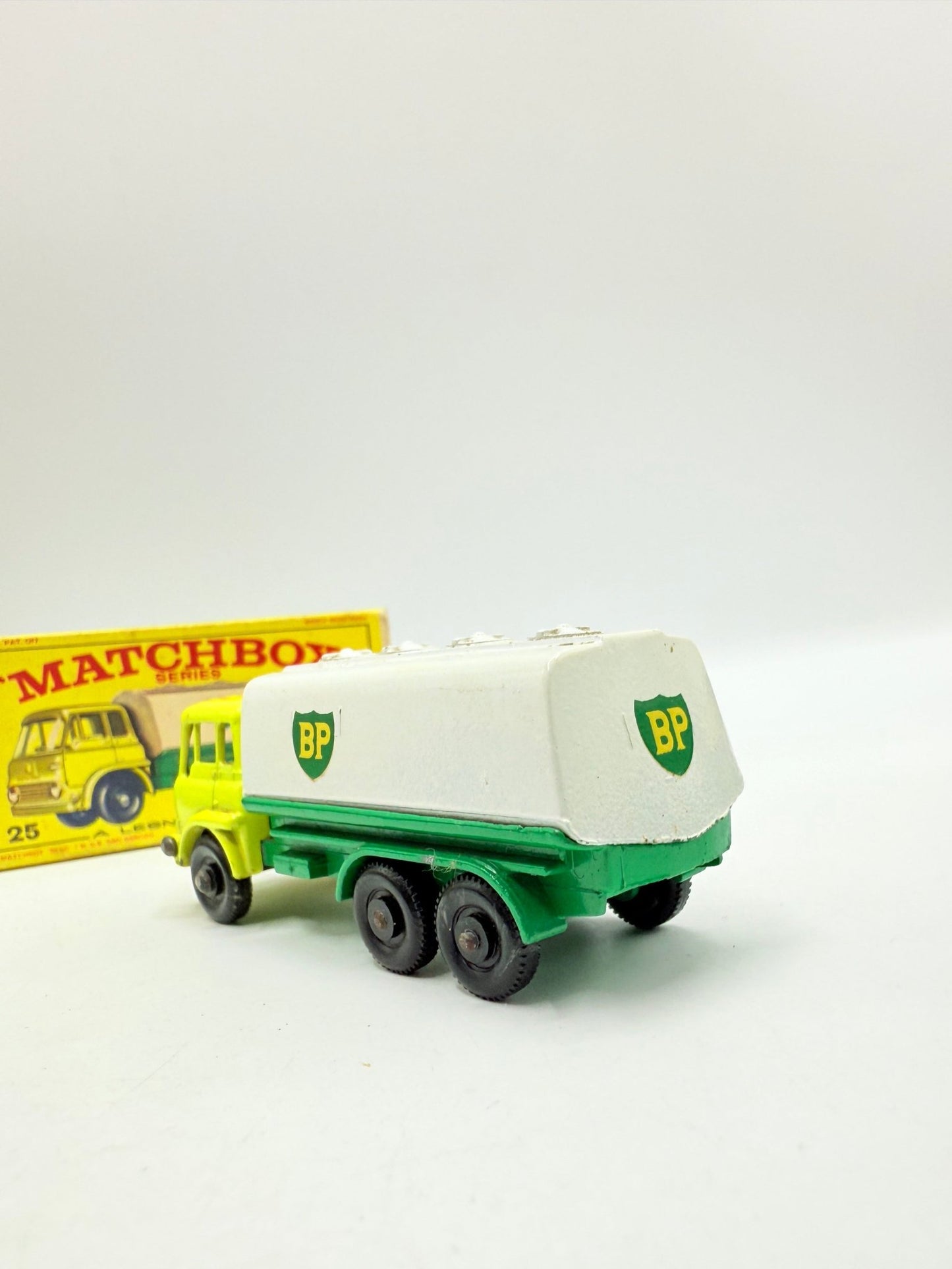 Matchbox Lesney 25c BP Tanker with decals - Magic Matchbox