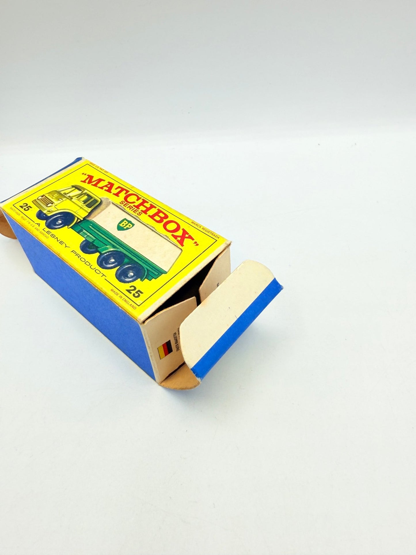 Matchbox Lesney 25c BP Tanker with decals - Magic Matchbox