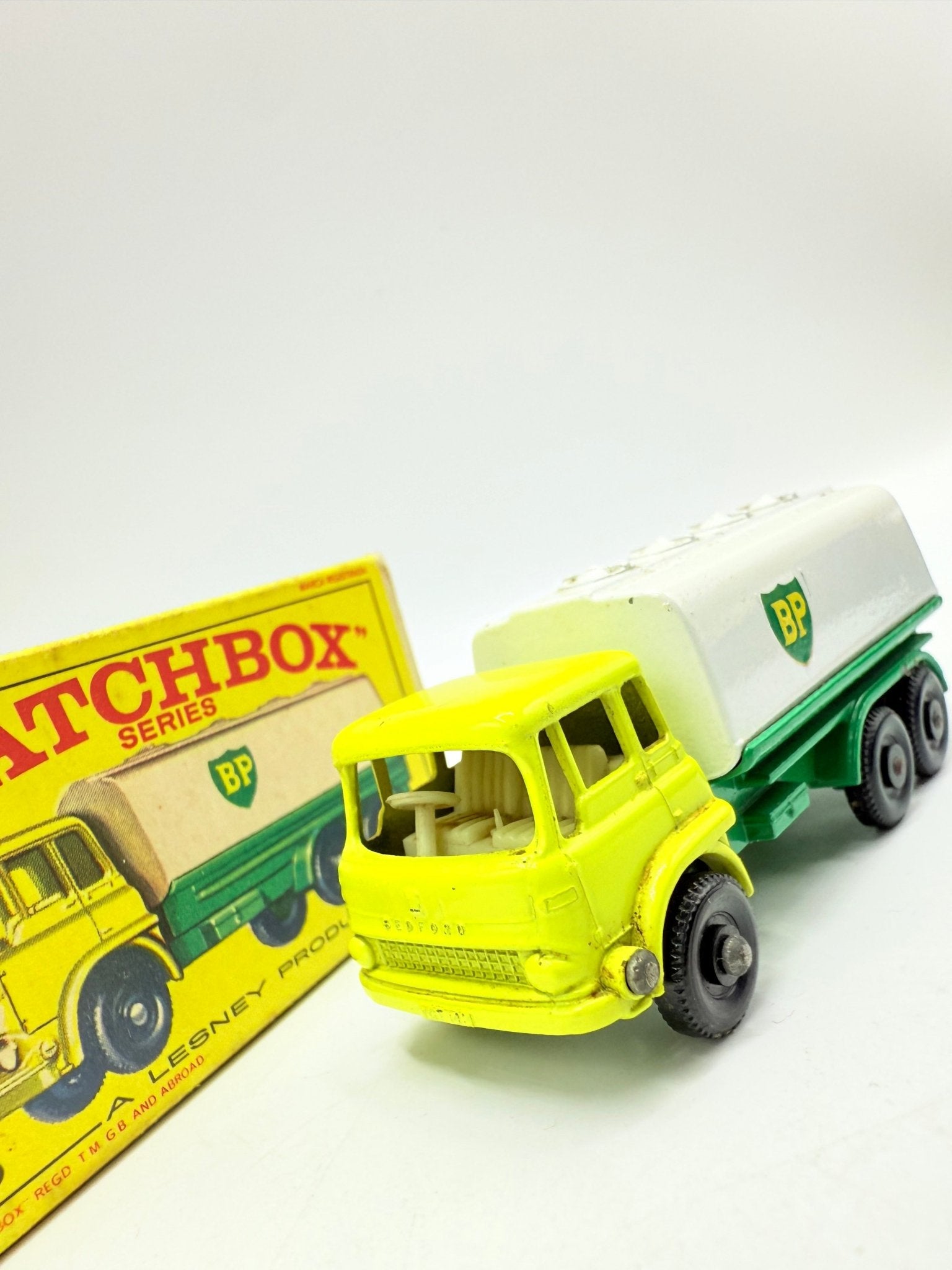 Matchbox Lesney 25c BP Tanker with decals - Magic Matchbox
