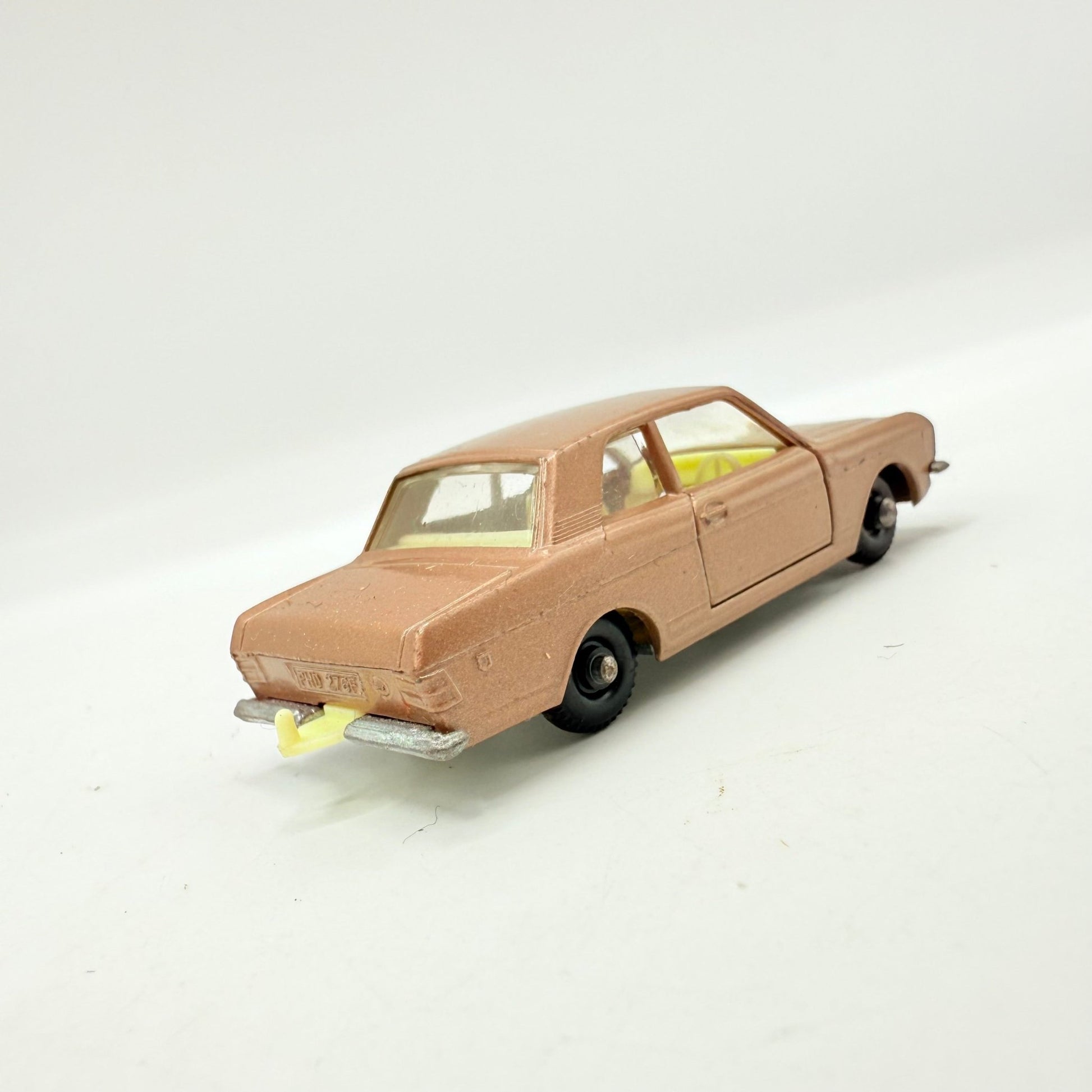 Matchbox Lesney 25d Ford Cortina - Magic Matchbox