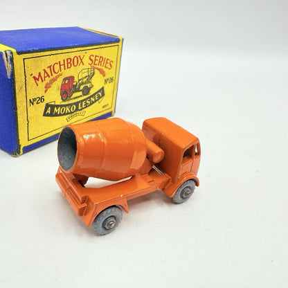 Matchbox Lesney 26a ERF Cement Mixer GPW - Magic Matchbox