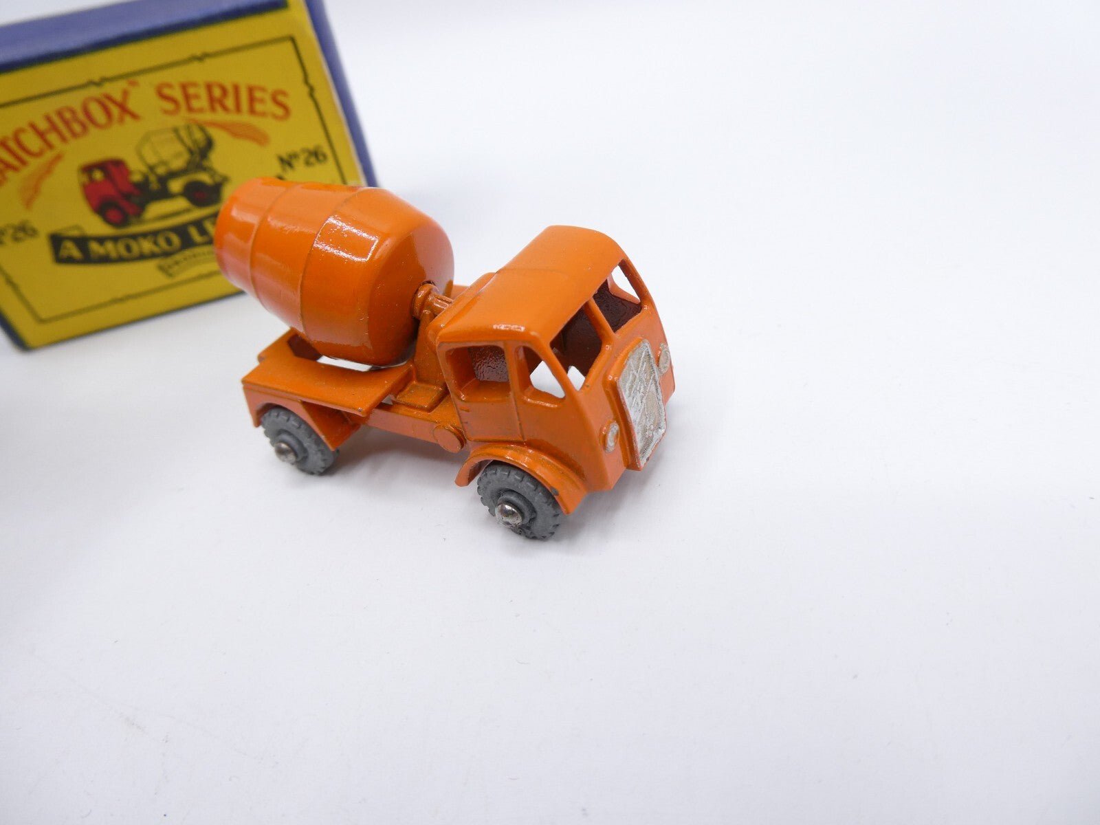 Matchbox Lesney 26a ERF Cement Mixer MW - Magic Matchbox