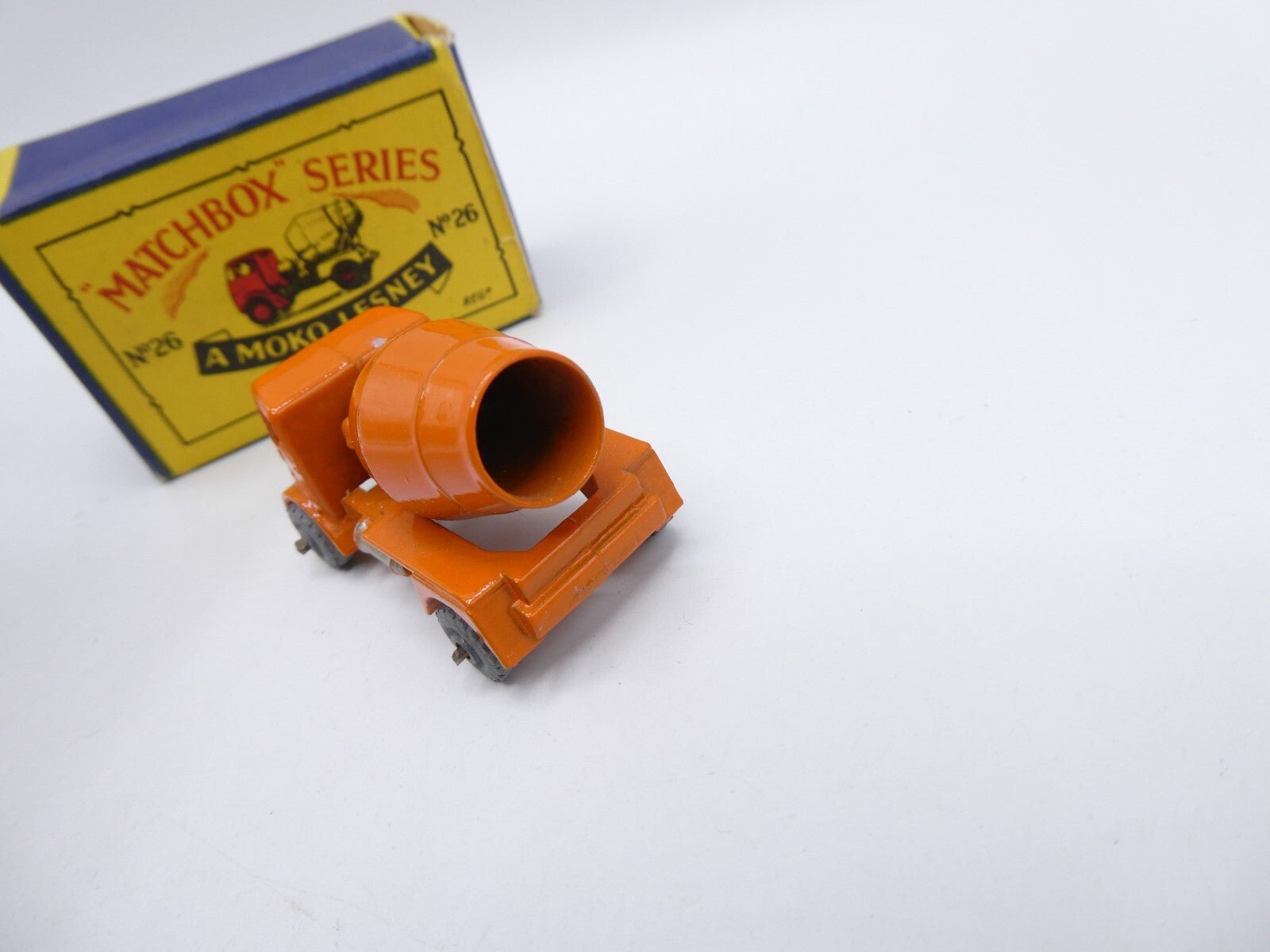 Matchbox Lesney 26a ERF Cement Mixer MW - Magic Matchbox