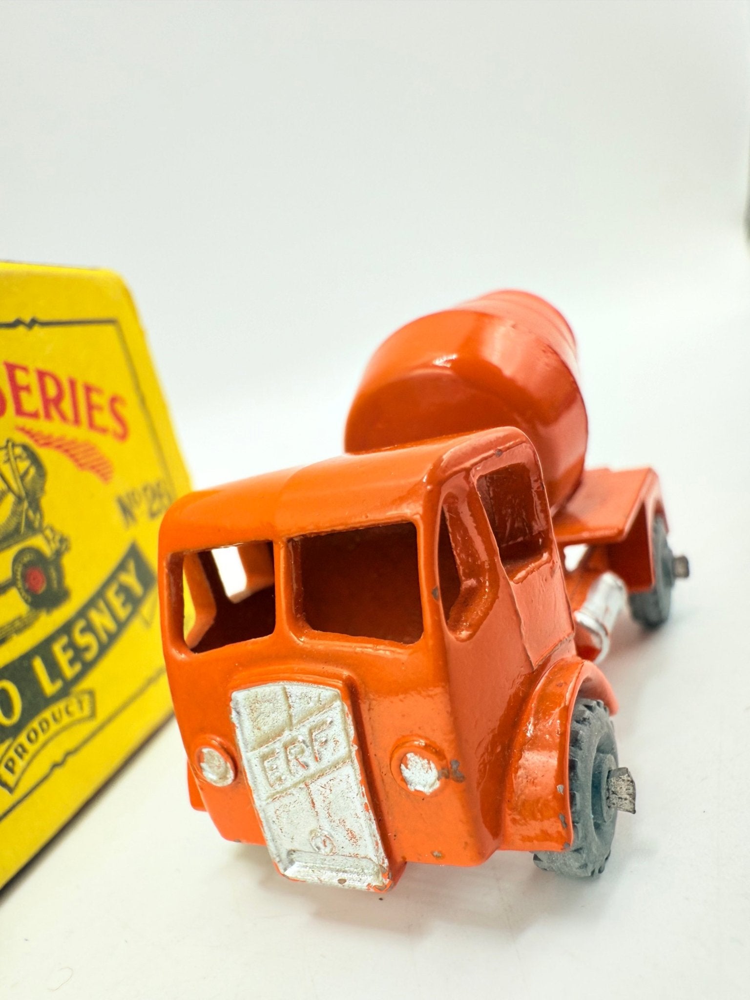 Matchbox Lesney 26a ERF Cement Mixer MW - Magic Matchbox