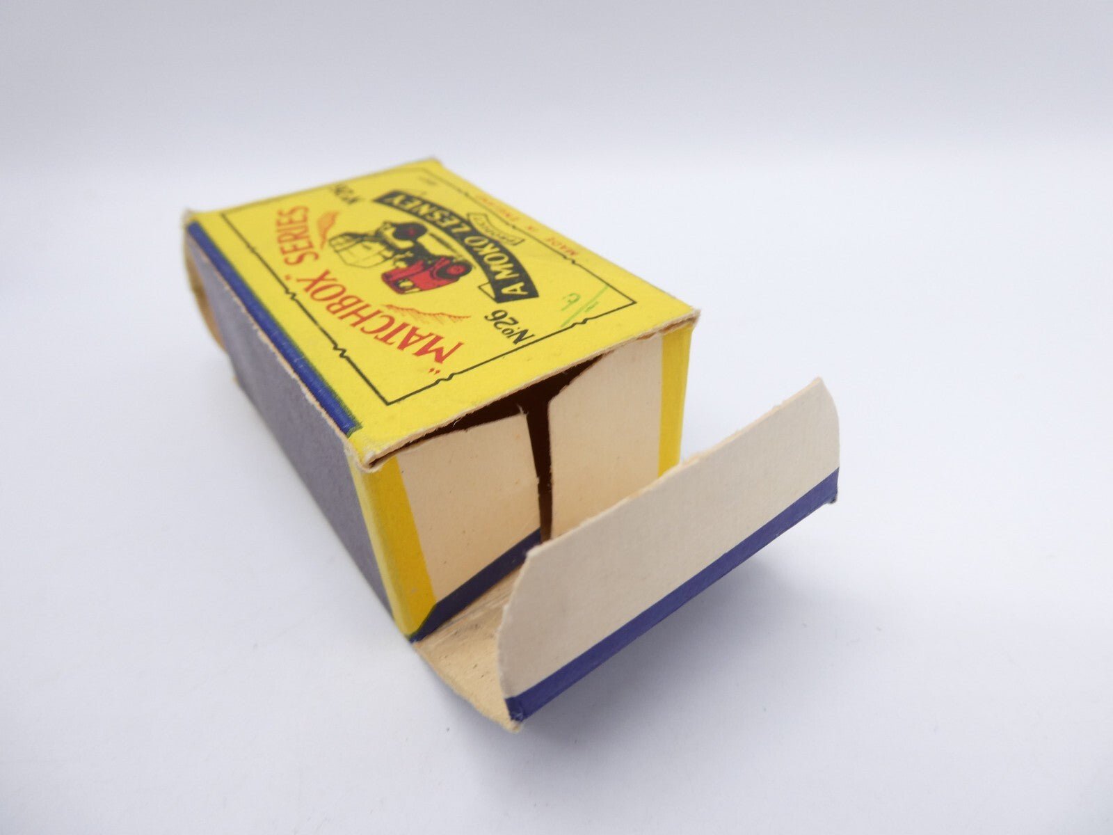 Matchbox Lesney 26a ERF Cement Mixer MW - Magic Matchbox