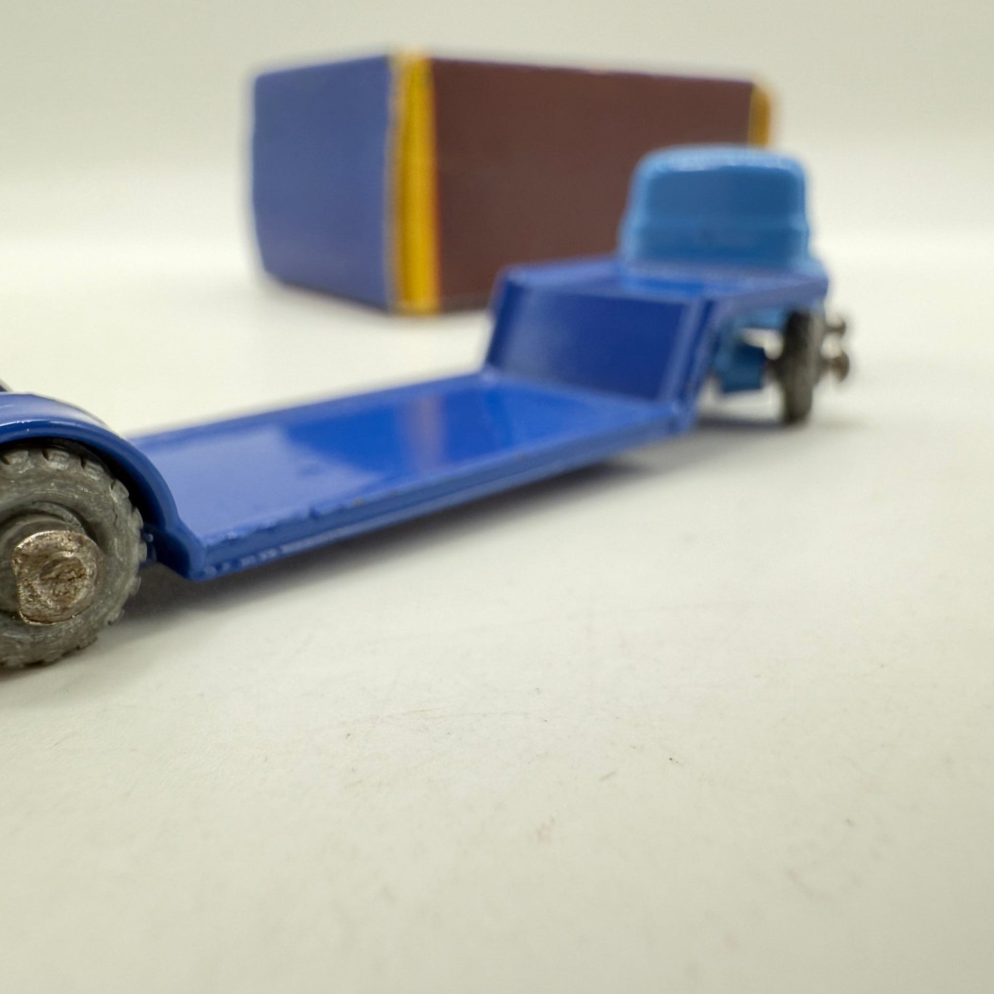 Matchbox Lesney 27a Bedford Articulated Low Loader SC1 BLUE - Magic Matchbox