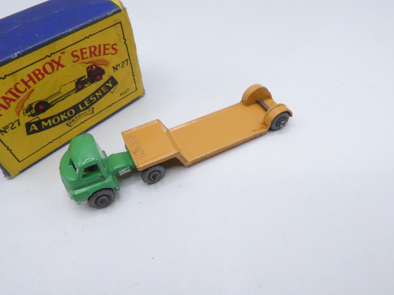 Matchbox Lesney 27a Bedford Low Loader MW - Magic Matchbox
