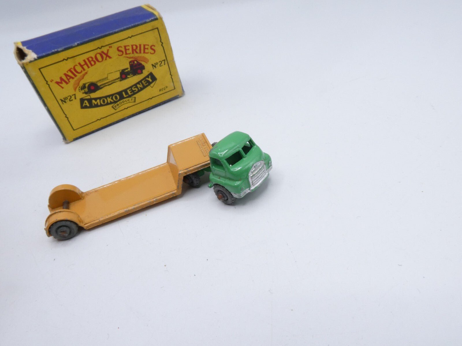 Matchbox Lesney 27a Bedford Low Loader MW - Magic Matchbox