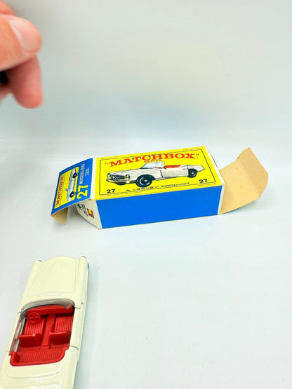 Matchbox Lesney 27d Mercedes - Benz 230SL - Magic Matchbox