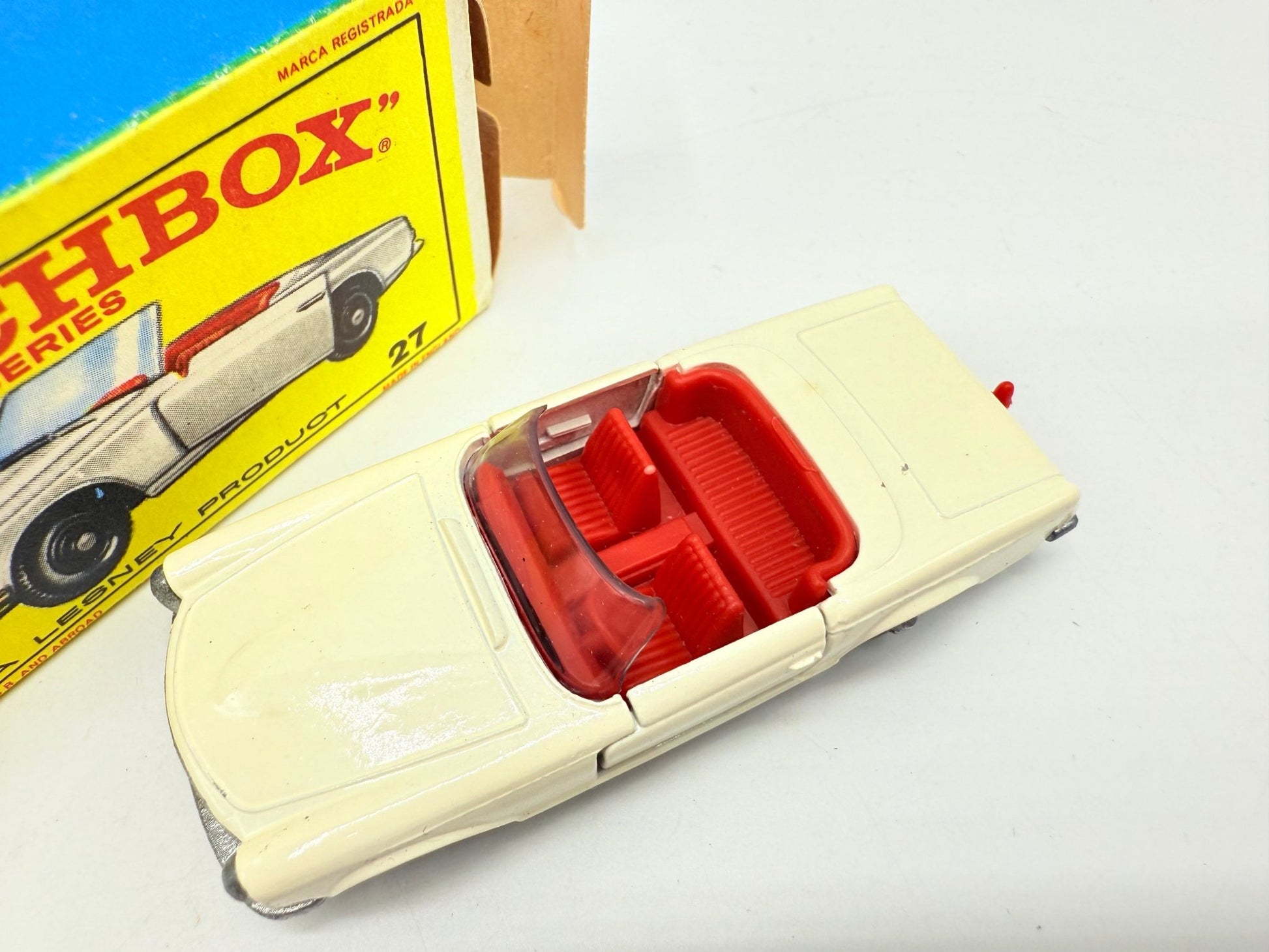 Matchbox Lesney 27d Mercedes - Benz 230SL - Magic Matchbox