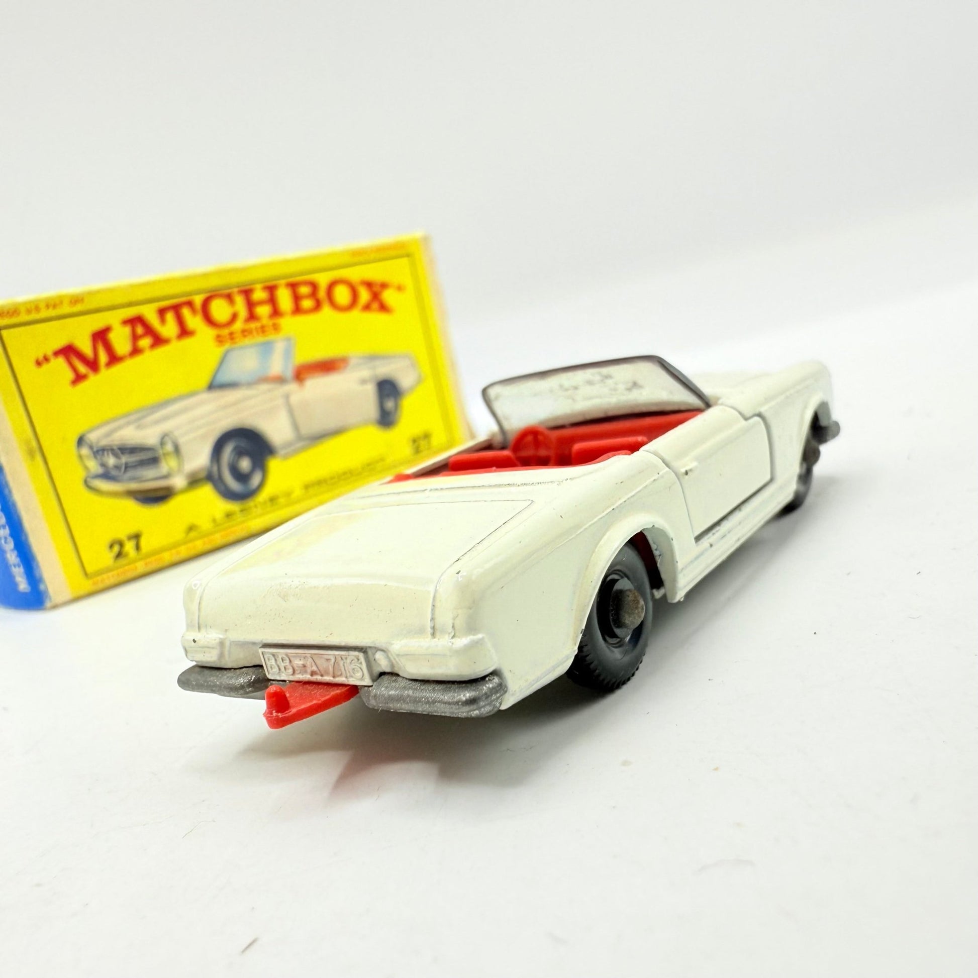 Matchbox Lesney 27d Mercedes - Benz 230SL - Magic Matchbox