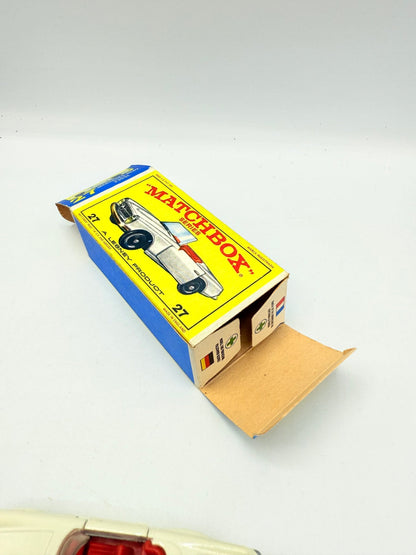 Matchbox Lesney 27d Mercedes - Benz 230SL - Magic Matchbox