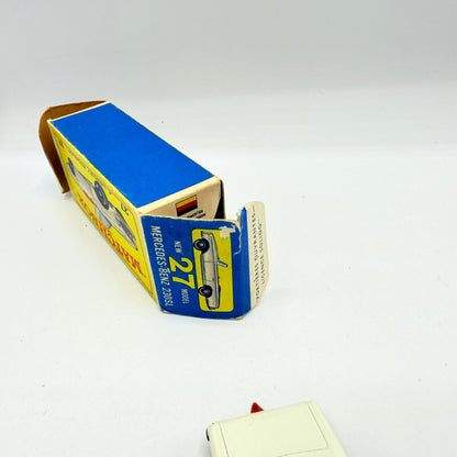 Matchbox Lesney 27d Mercedes - Benz 230SL - Magic Matchbox