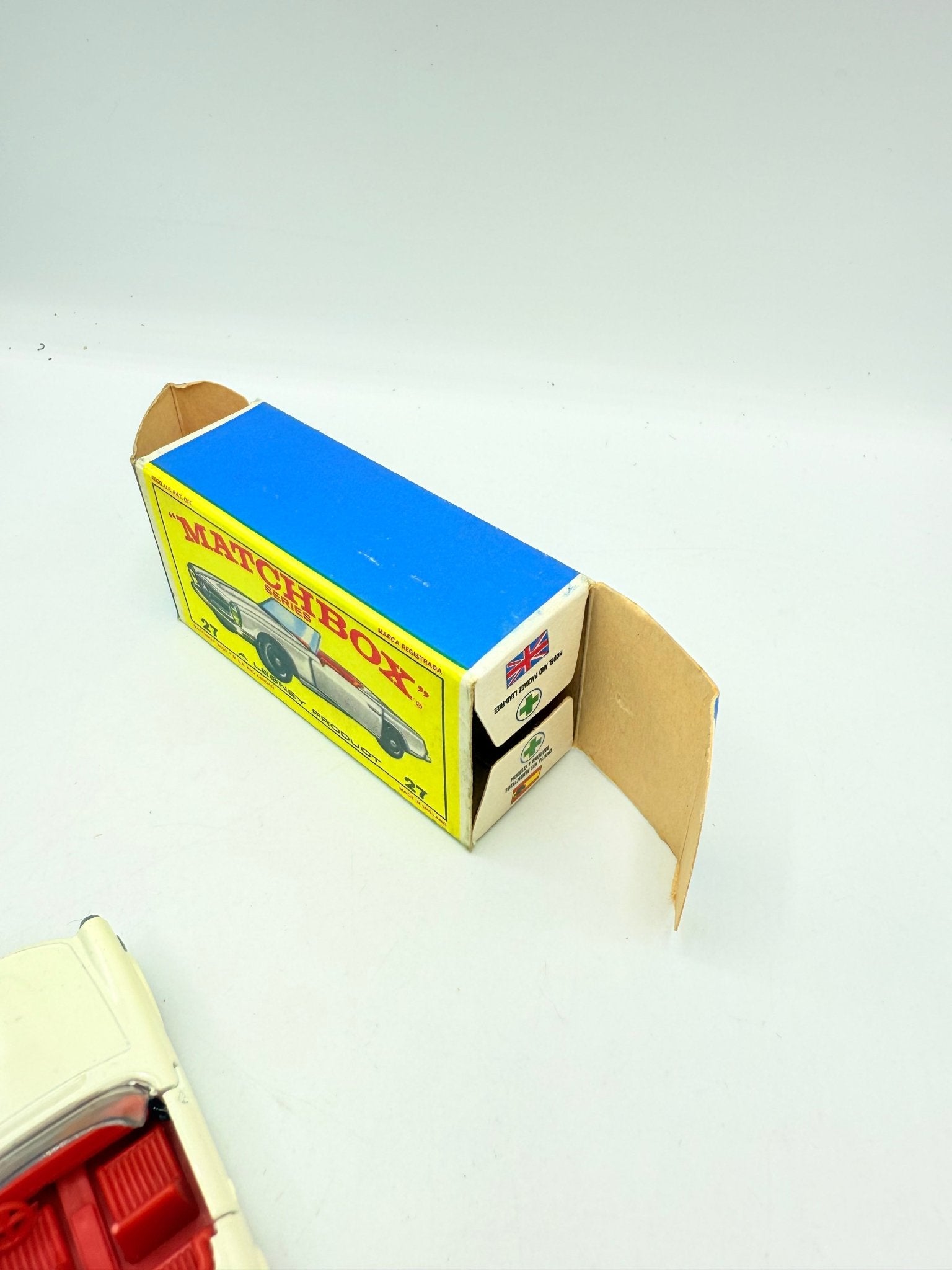 Matchbox Lesney 27d Mercedes - Benz 230SL - Magic Matchbox
