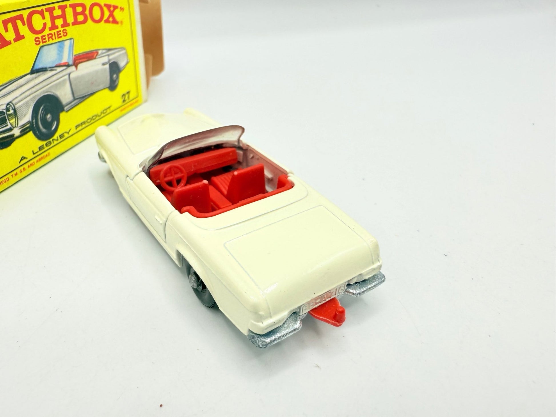 Matchbox Lesney 27d Mercedes - Benz 230SL - Magic Matchbox