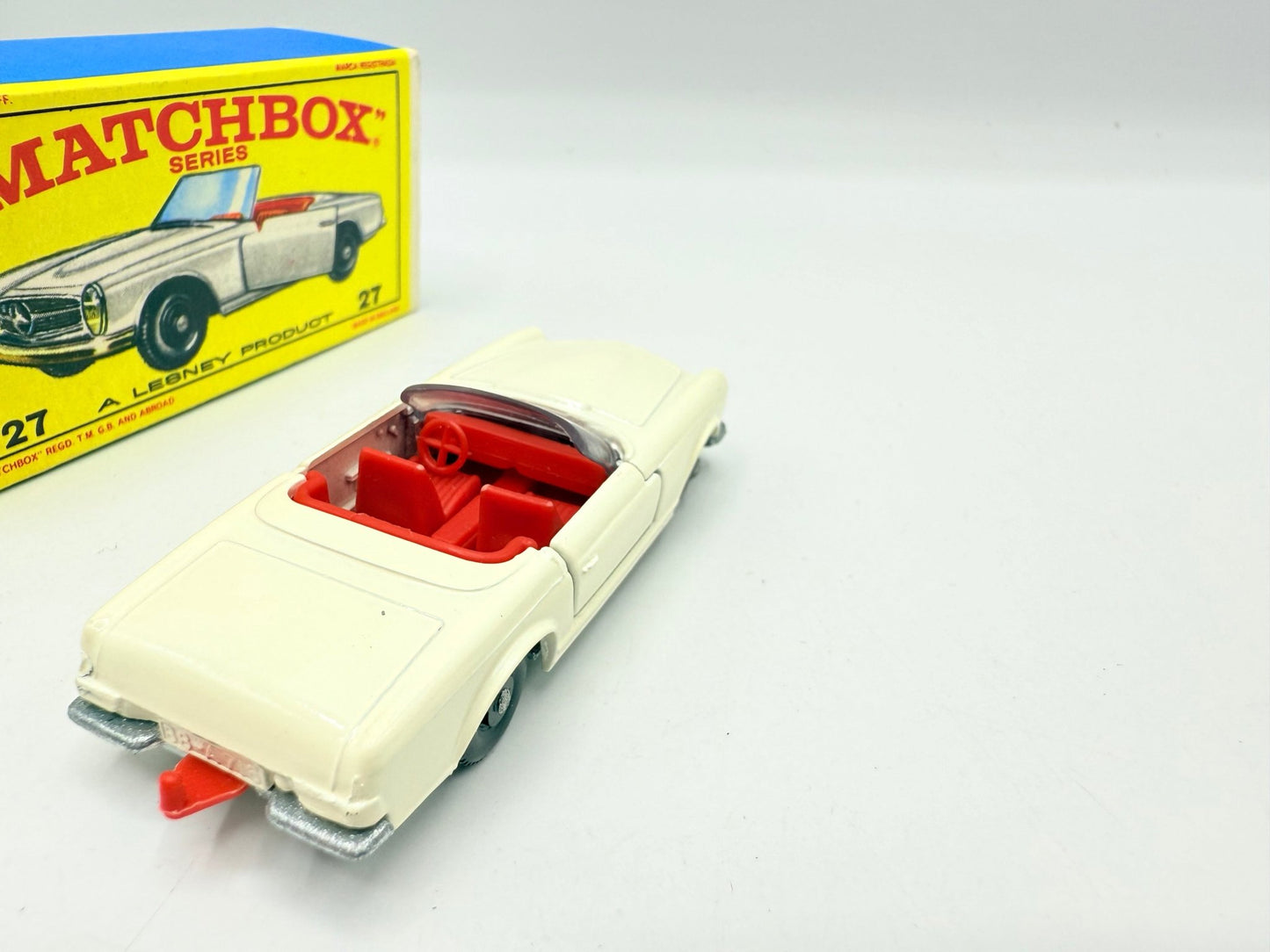 Matchbox Lesney 27d Mercedes - Benz 230SL - Magic Matchbox