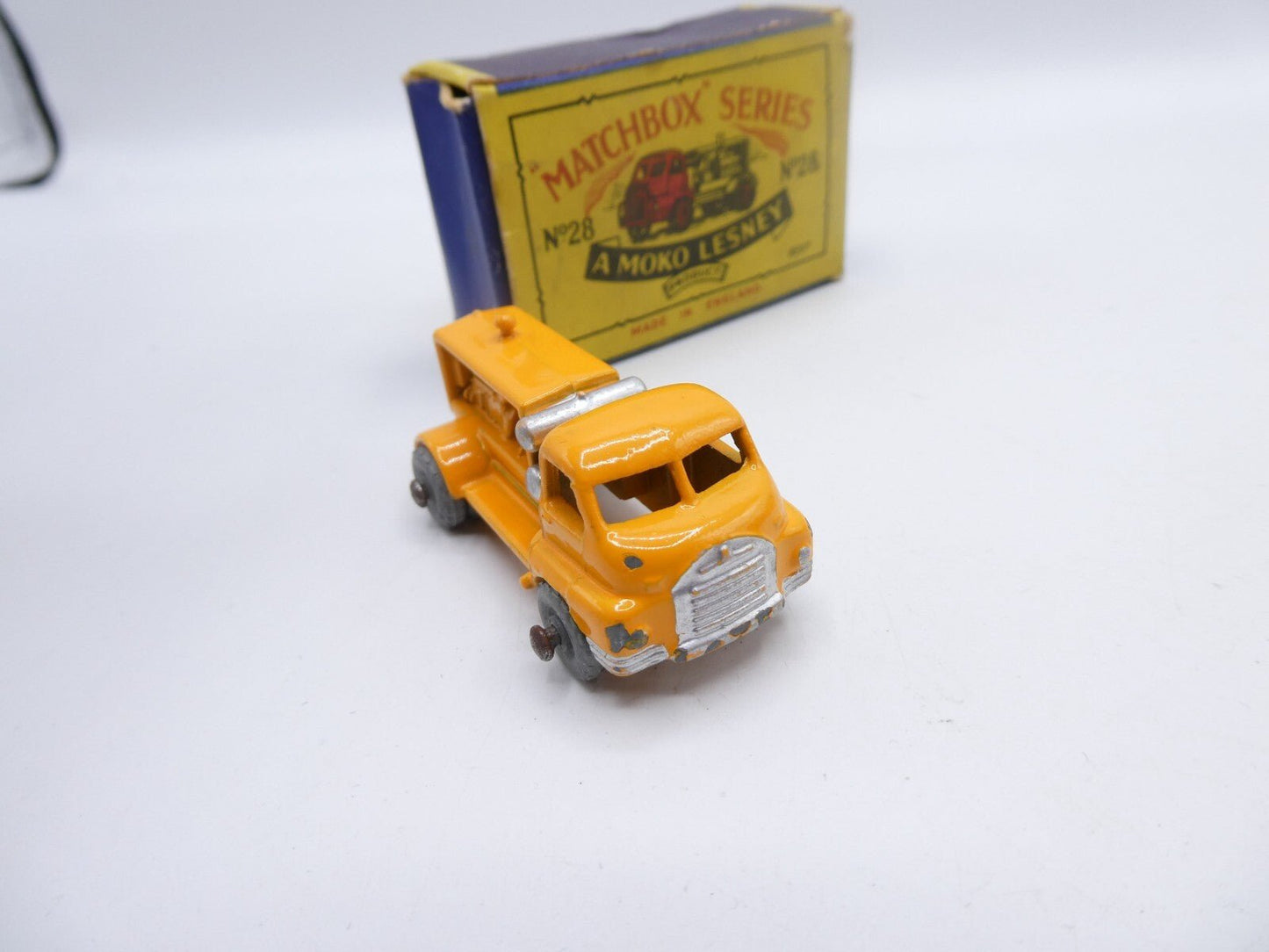Matchbox Lesney 28a Bedford Compressor Truck MW - Magic Matchbox
