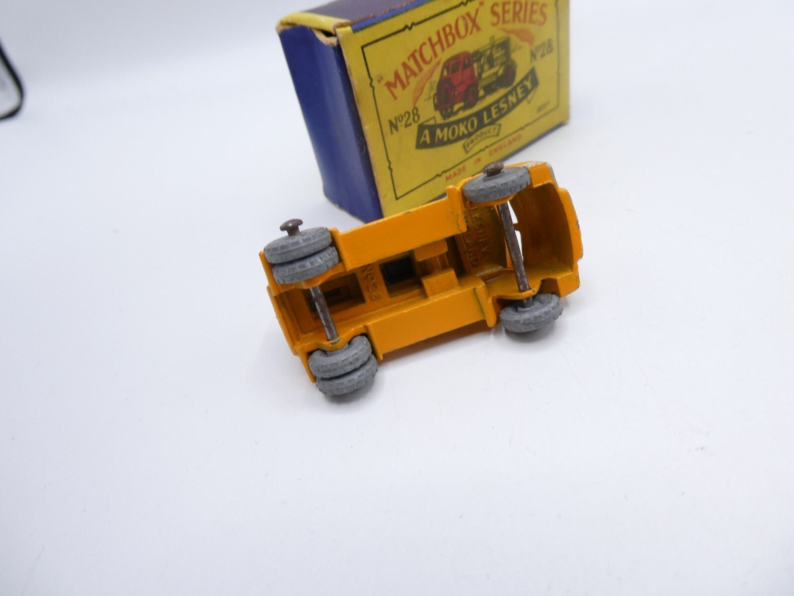 Matchbox Lesney 28a Bedford Compressor Truck MW - Magic Matchbox