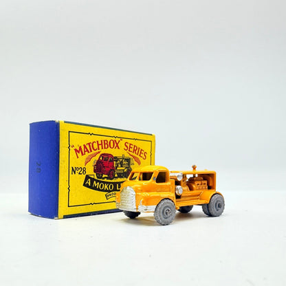 Matchbox Lesney 28a Bedford Compressor Truck MW - Magic Matchbox