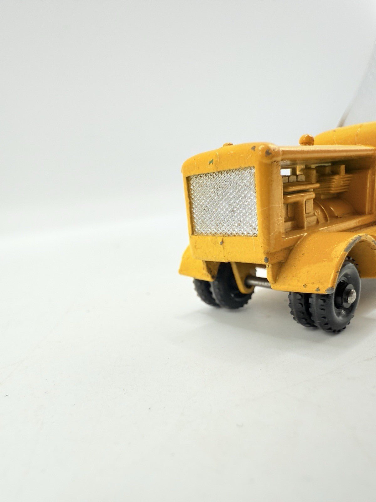Matchbox Lesney 28b Ford Thames Compressor Truck - Magic Matchbox