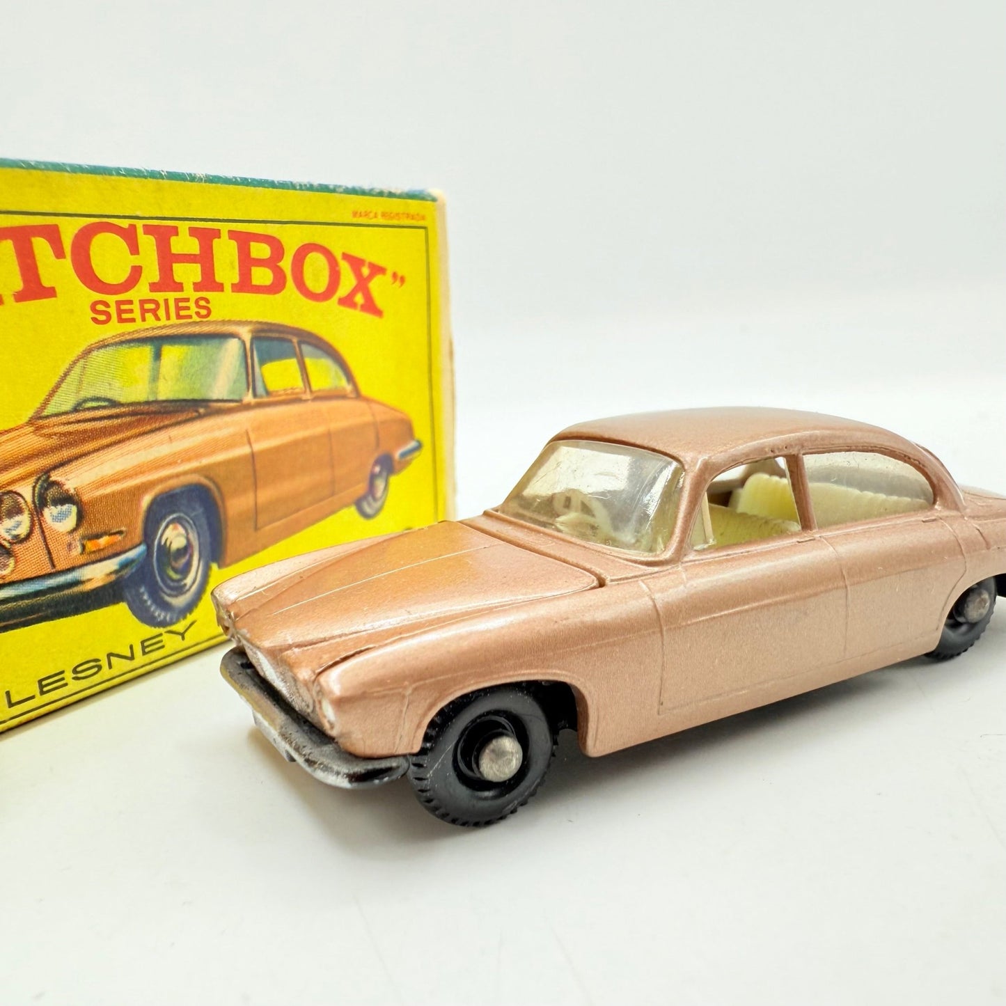 Matchbox Lesney 28c Jaguar Mark II - Magic Matchbox