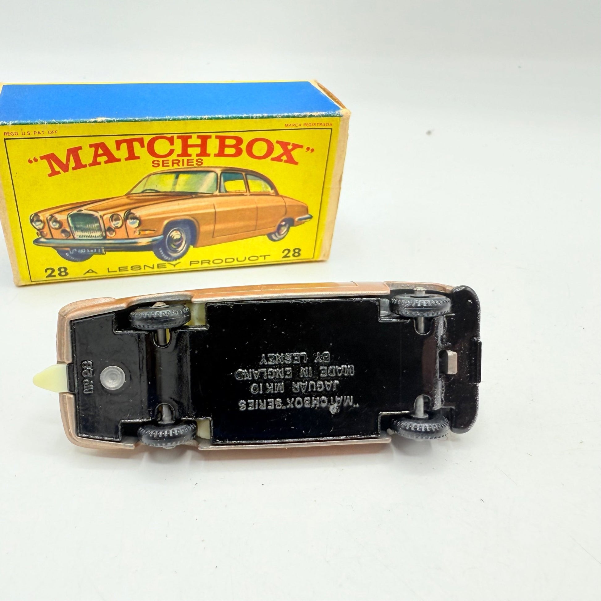 Matchbox Lesney 28c Jaguar Mark II - Magic Matchbox