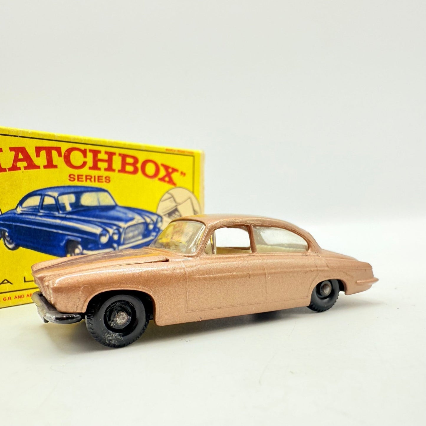 Matchbox Lesney 28c Mk10 Mark Ten Jaguar BPW - Magic Matchbox
