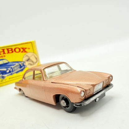 Matchbox Lesney 28c Mk10 Mark Ten Jaguar BPW - Magic Matchbox