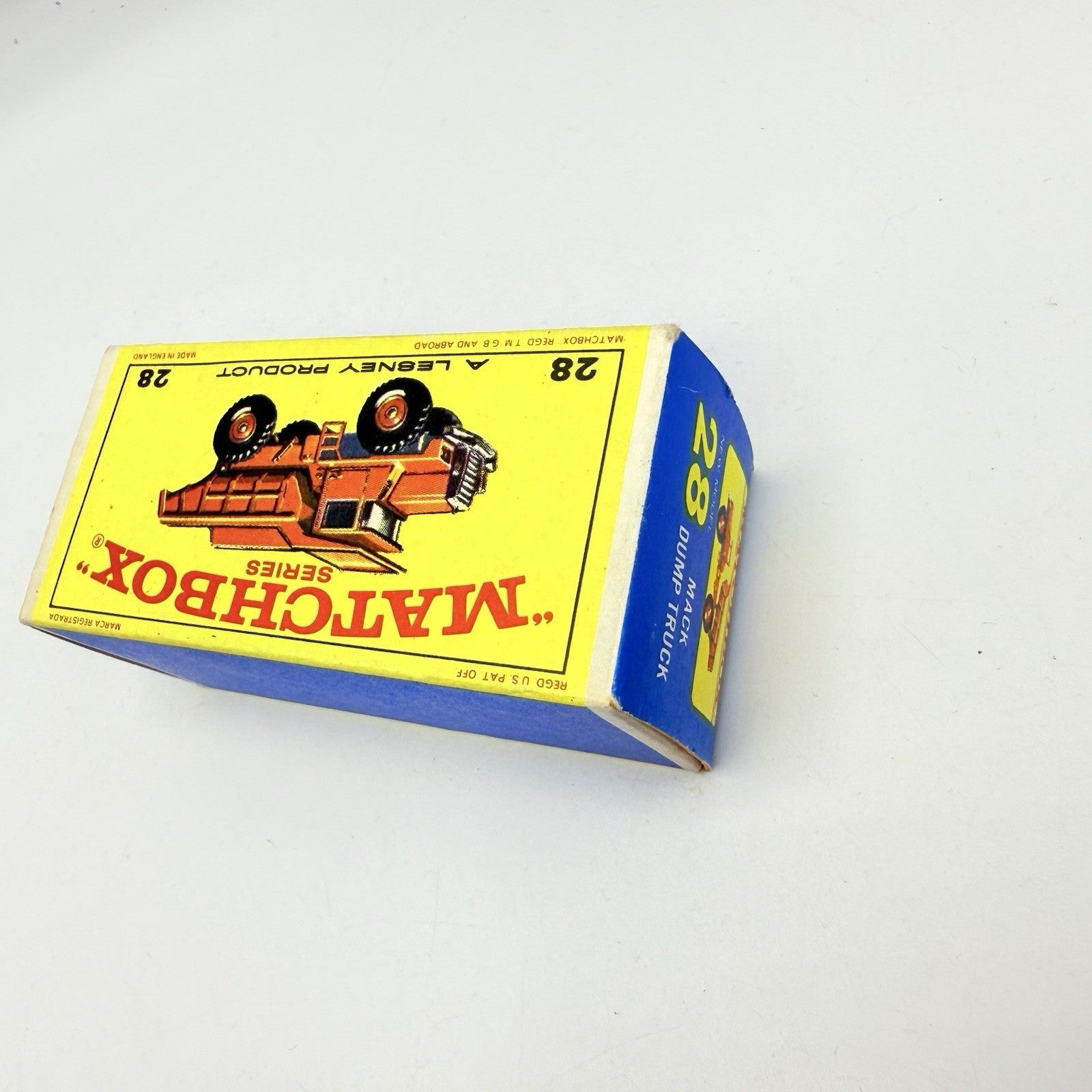 Matchbox Lesney 28d Mack Dump Truck With Red Hubs - Magic Matchbox