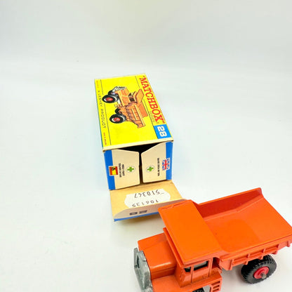 Matchbox Lesney 28d Mack Dump Truck With Red Hubs F Box - Magic Matchbox