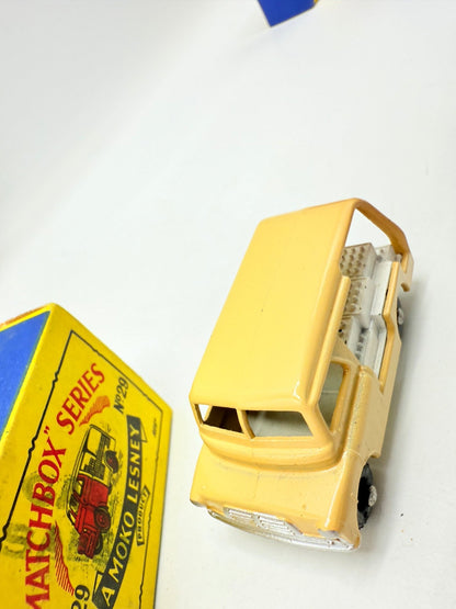 Matchbox Lesney 29a Bedford Milk Float Van MW - Magic Matchbox