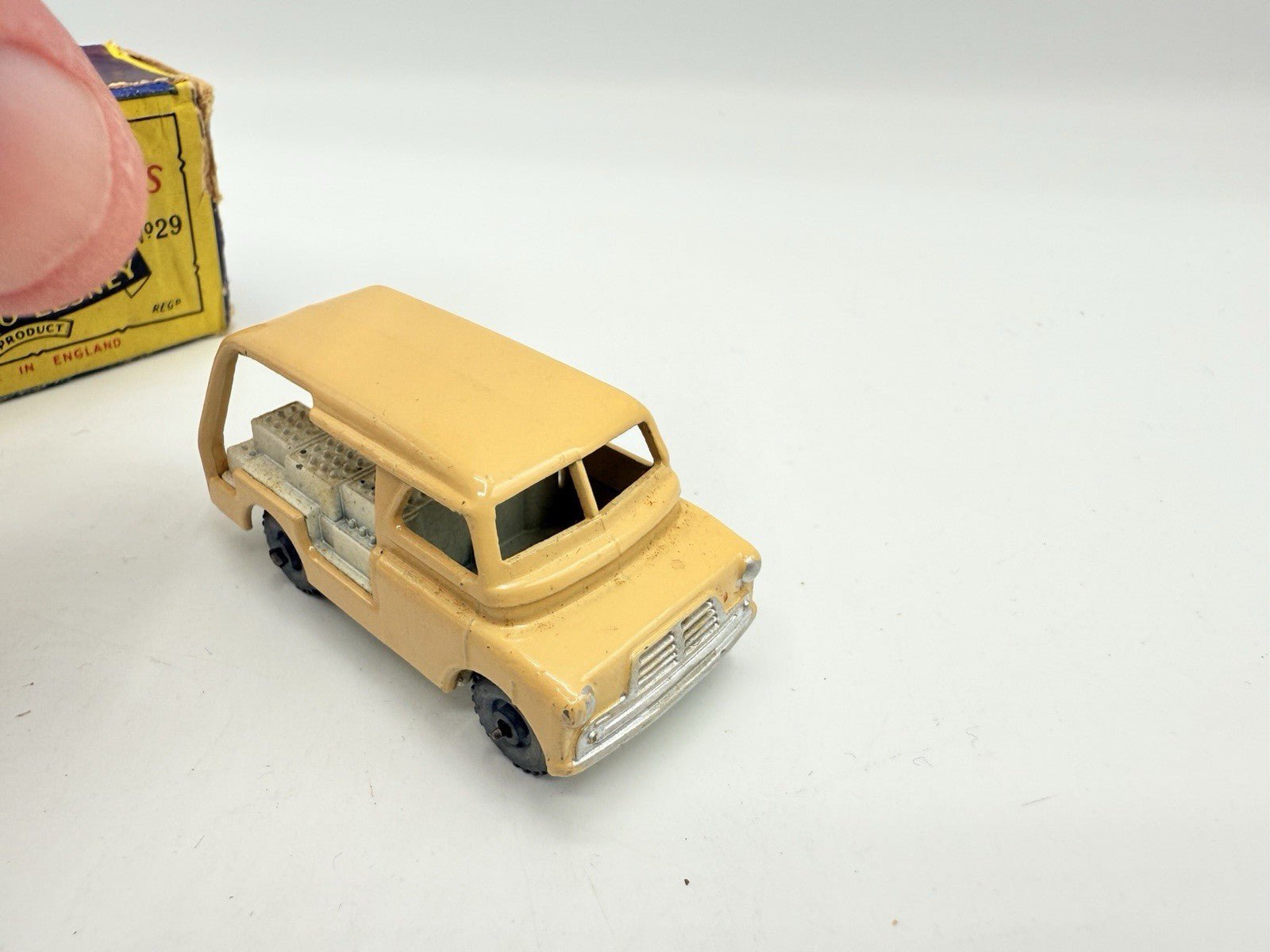 Matchbox Lesney 29a Bedford Milk Float Van MW - Magic Matchbox