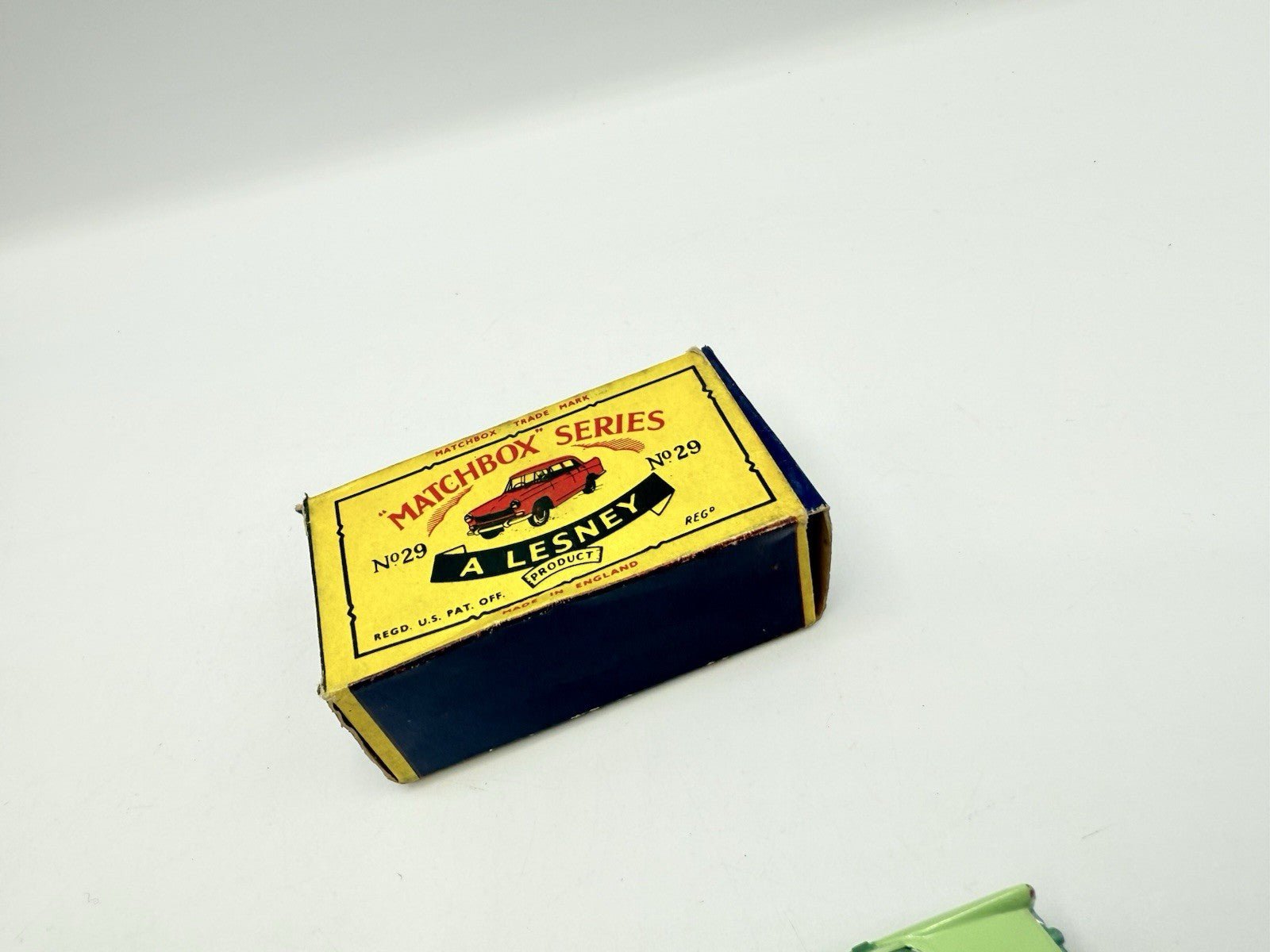 Matchbox Lesney 29b Austin A55 Cambridge SPW - Magic Matchbox