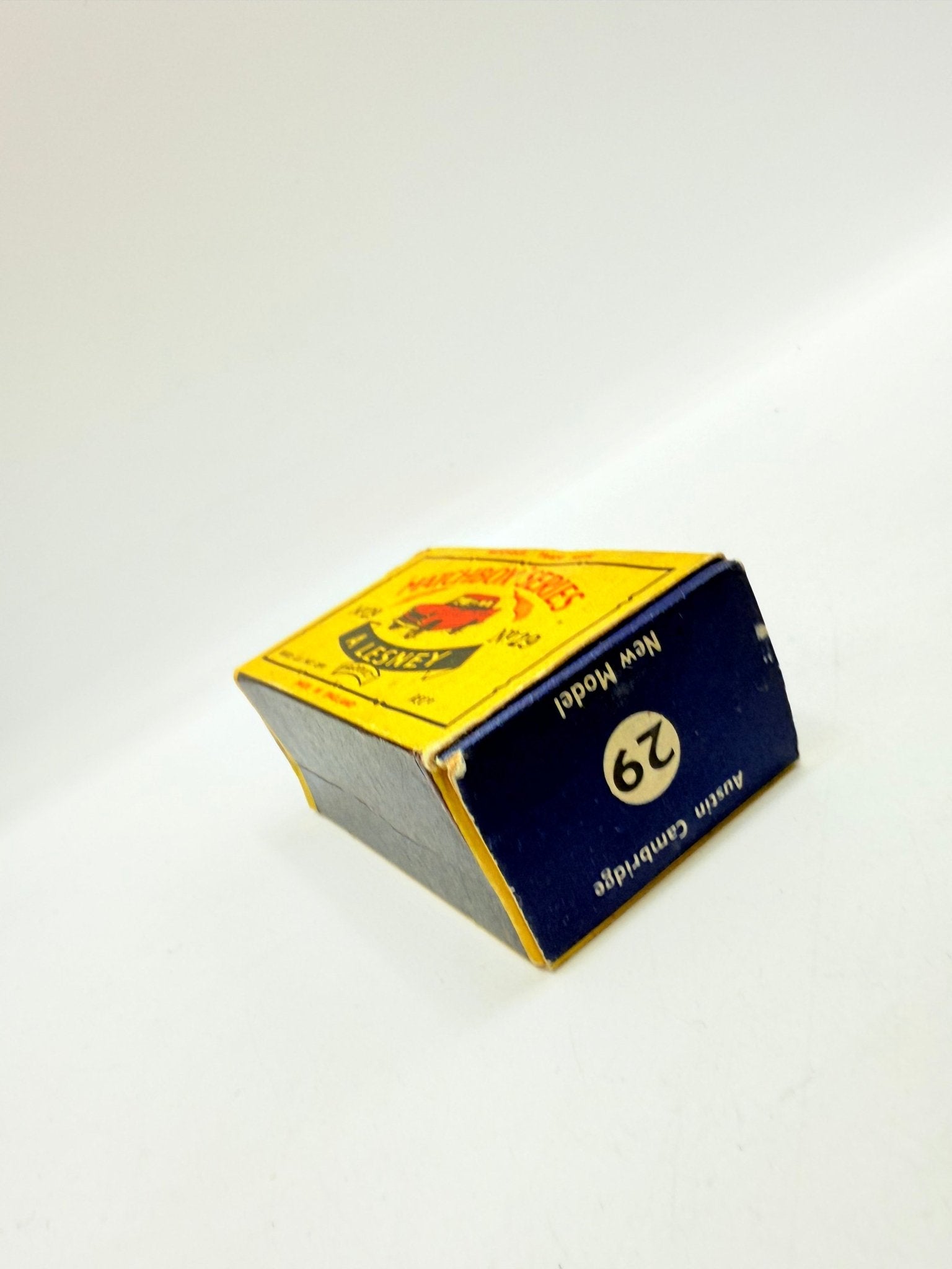 Matchbox Lesney 29b Austin A55 Cambridge SPW C - Type Box - Magic Matchbox