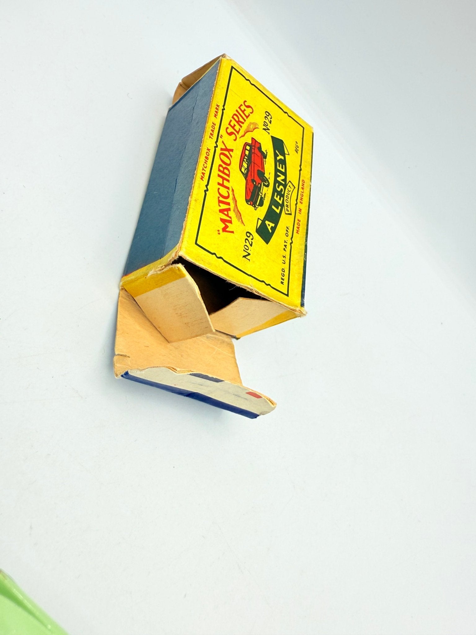 Matchbox Lesney 29b Austin A55 Cambridge SPW C - Type Box - Magic Matchbox