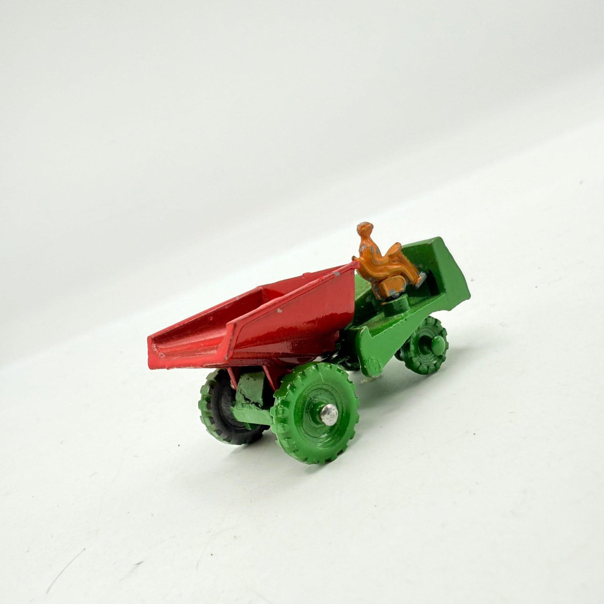Matchbox Lesney 2a Dumper 1st Issue with Metal Green Wheels VG - Magic Matchbox