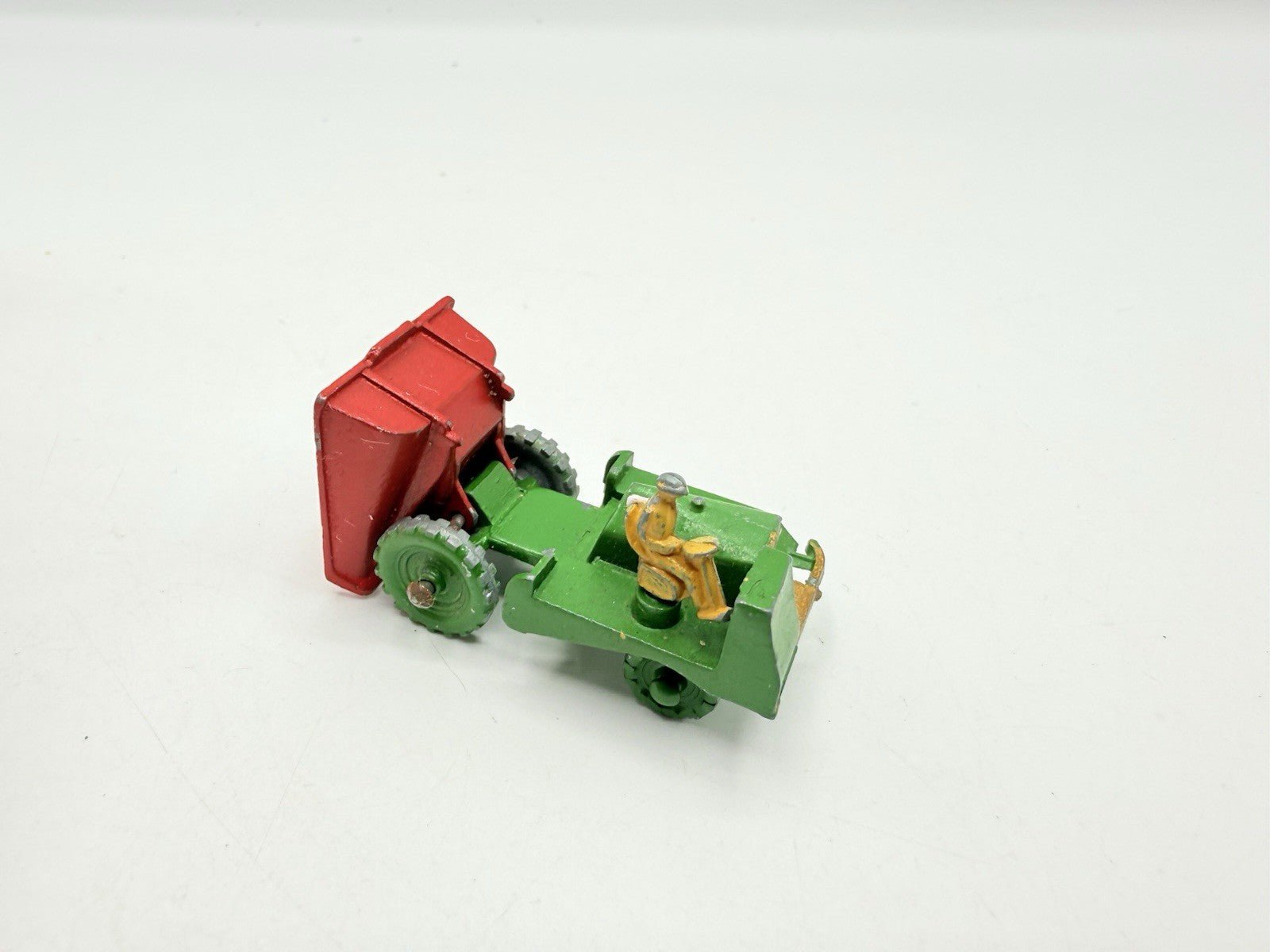 Matchbox Lesney 2a Dumper 1st Issue with Metal Green Wheels VG - Magic Matchbox