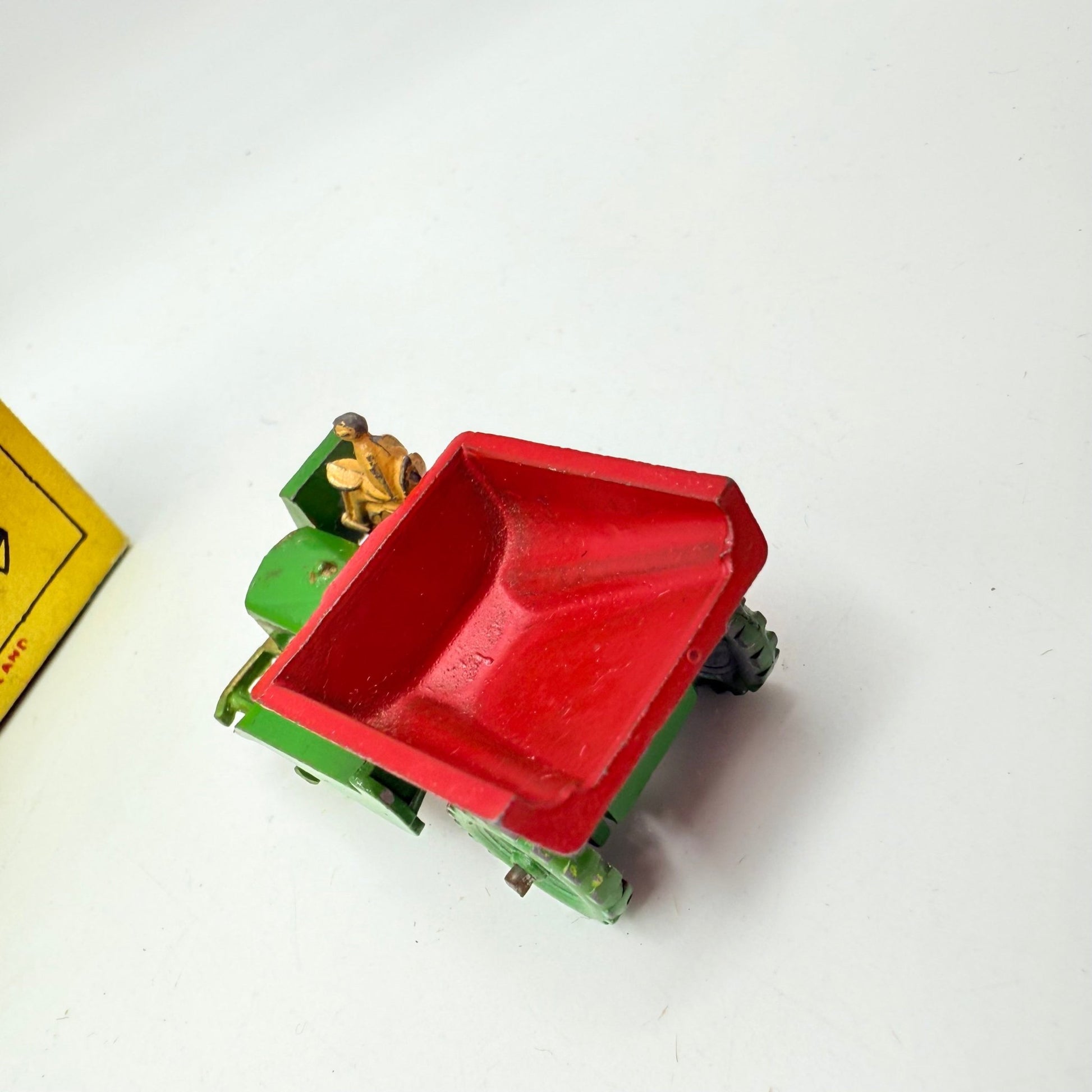 Matchbox Lesney 2a Muir Hill Green Wheels Damaged Script Box - Magic Matchbox