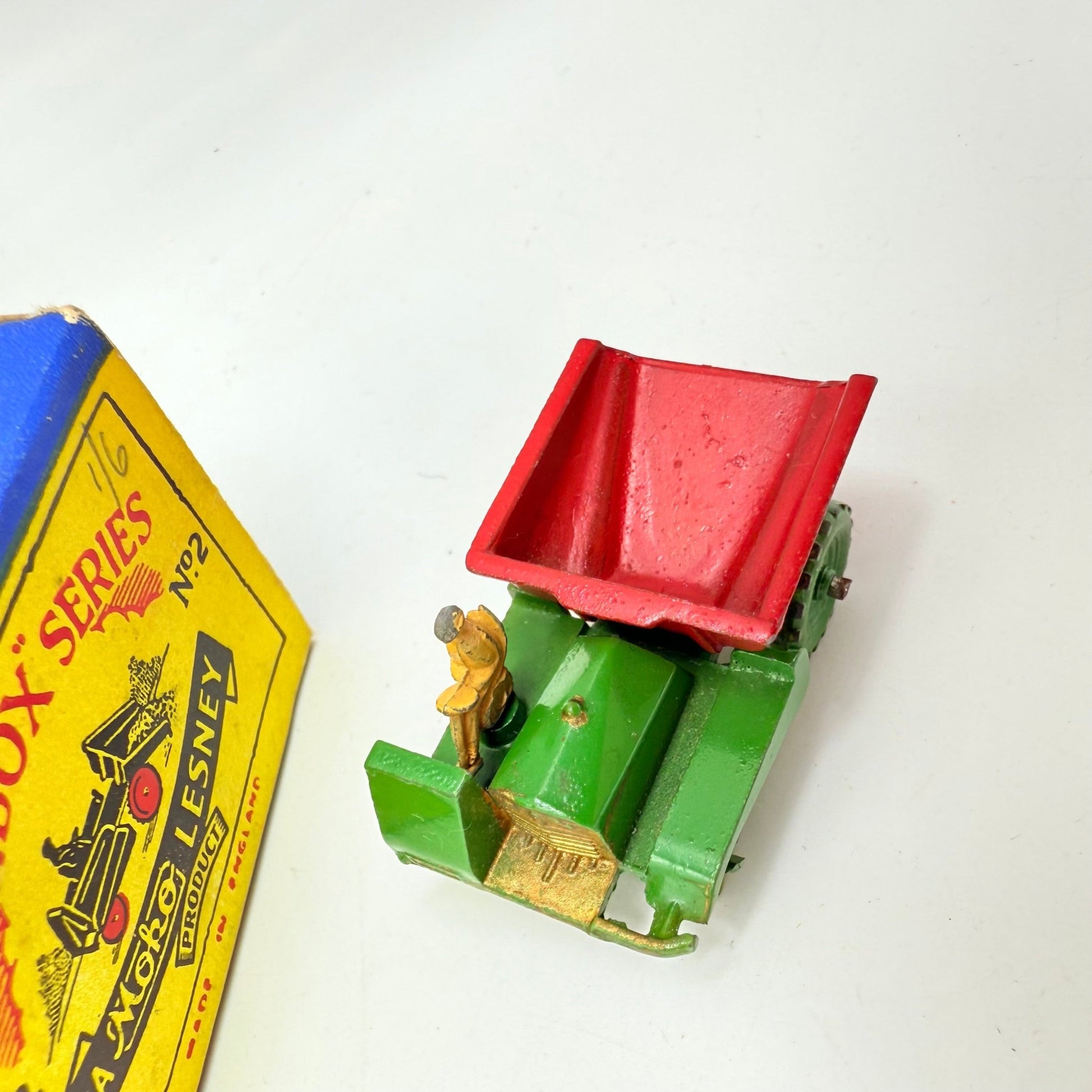 Matchbox Lesney 2a Muir Hill Green Wheels Damaged Script Box - Magic Matchbox