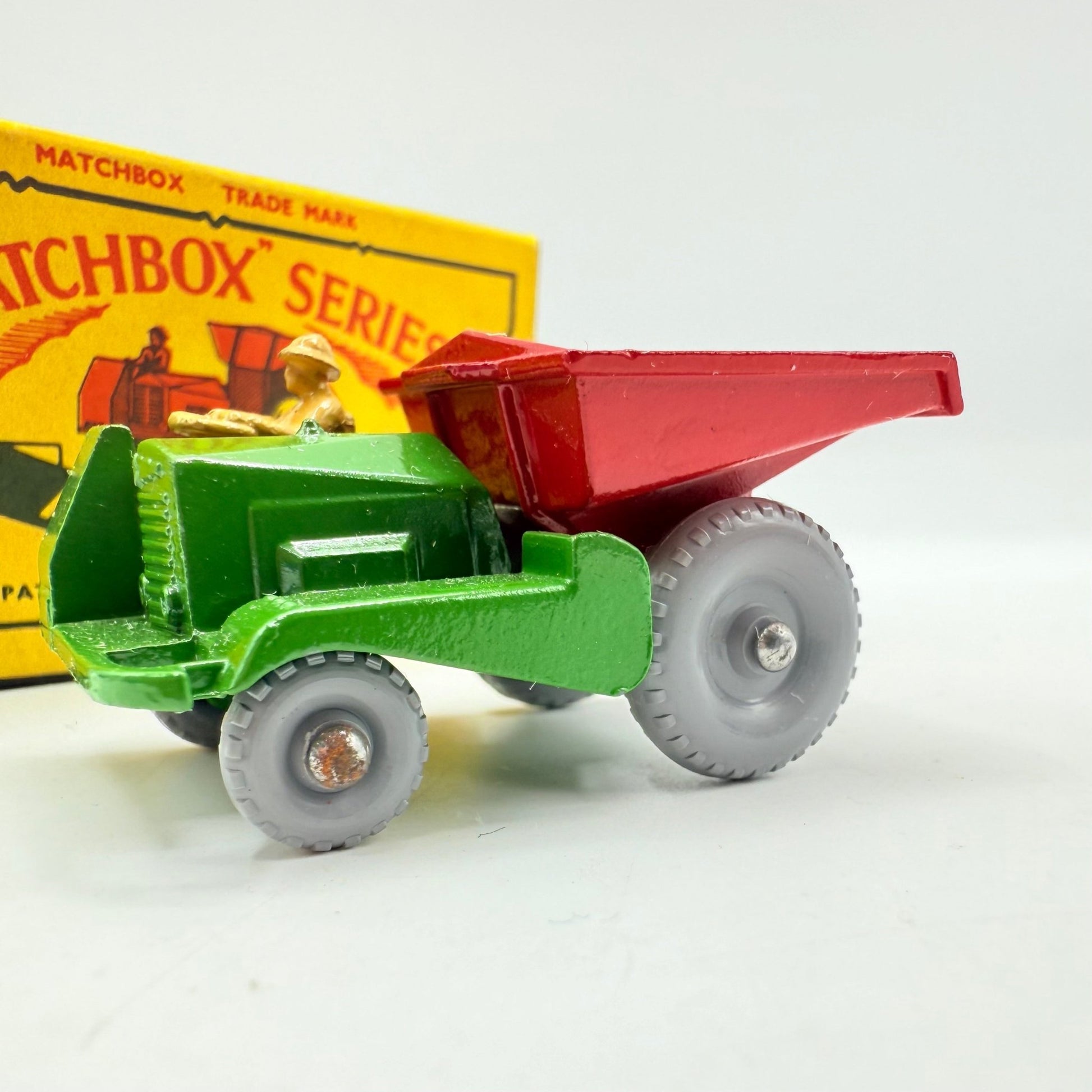 Matchbox Lesney 2b Muir Hill Site Dumper GPW - Magic Matchbox