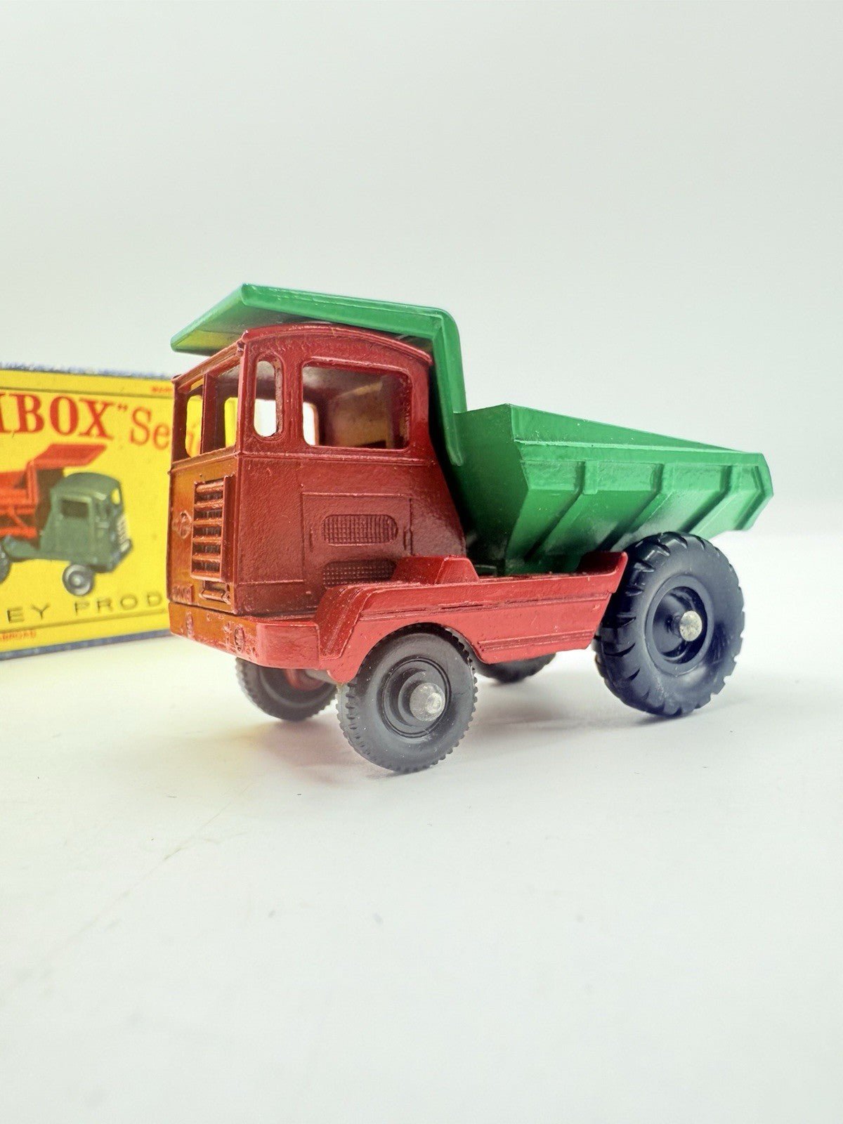 Matchbox Lesney 2c Muir Hill Dumper Truck MUIR HILL Decal - Magic Matchbox