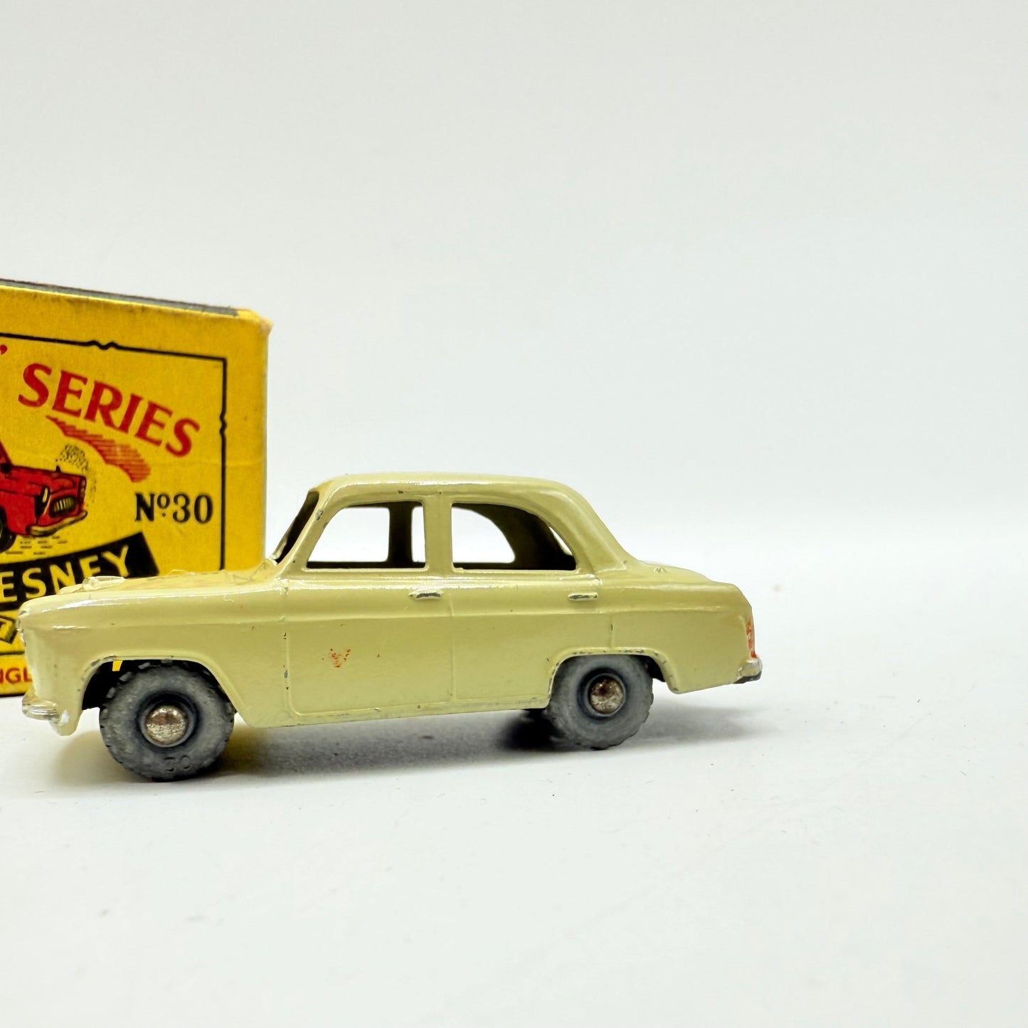 Matchbox Lesney 30a Ford Prefect MW - Magic Matchbox